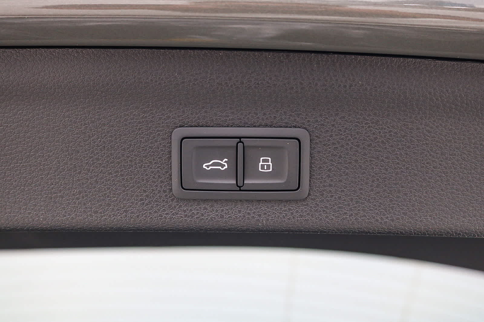 Thumbnail: 2025 Audi Q3 - 45