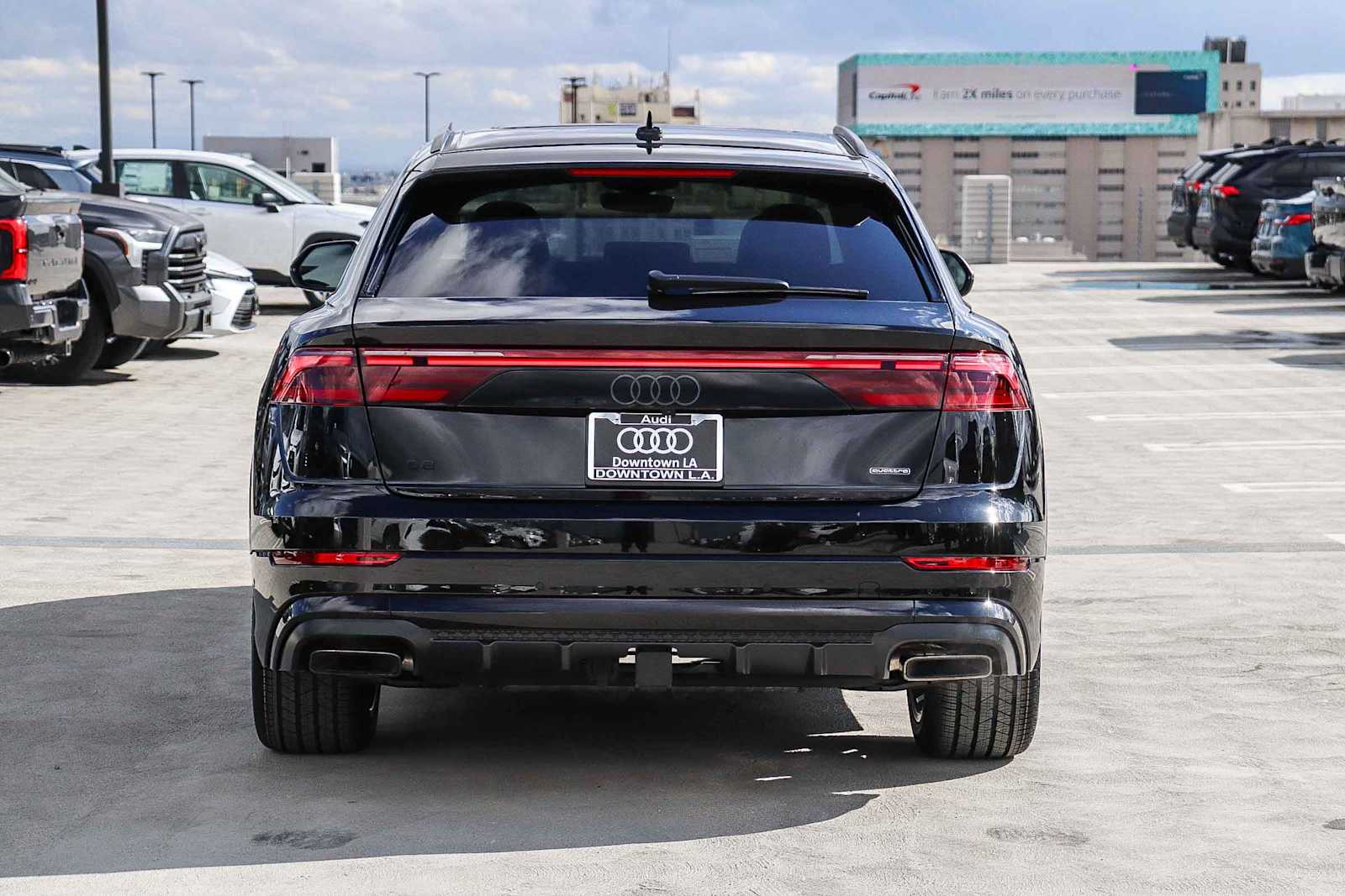 Thumbnail: 2026 Audi Q8 - 5