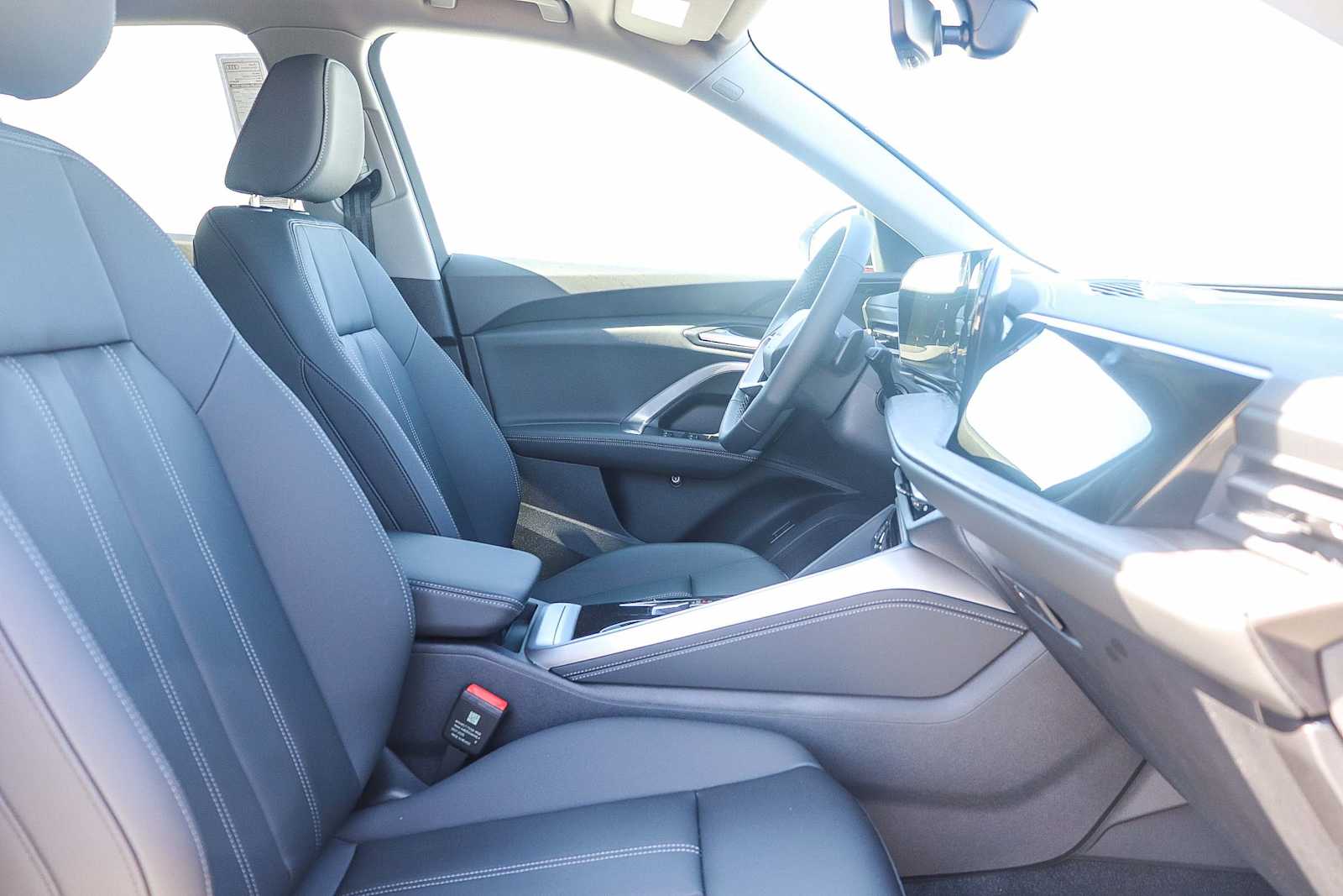 Thumbnail: 2025 Audi Q5 - 17