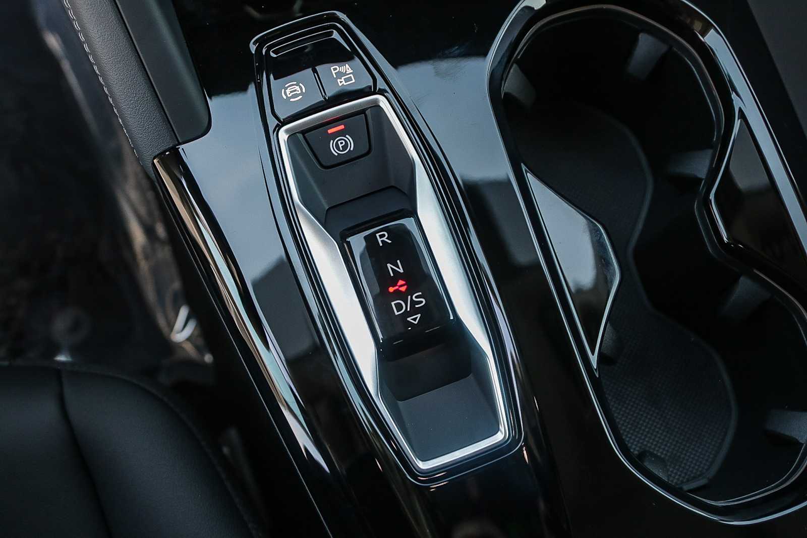 Thumbnail: 2025 Audi Q5 - 20