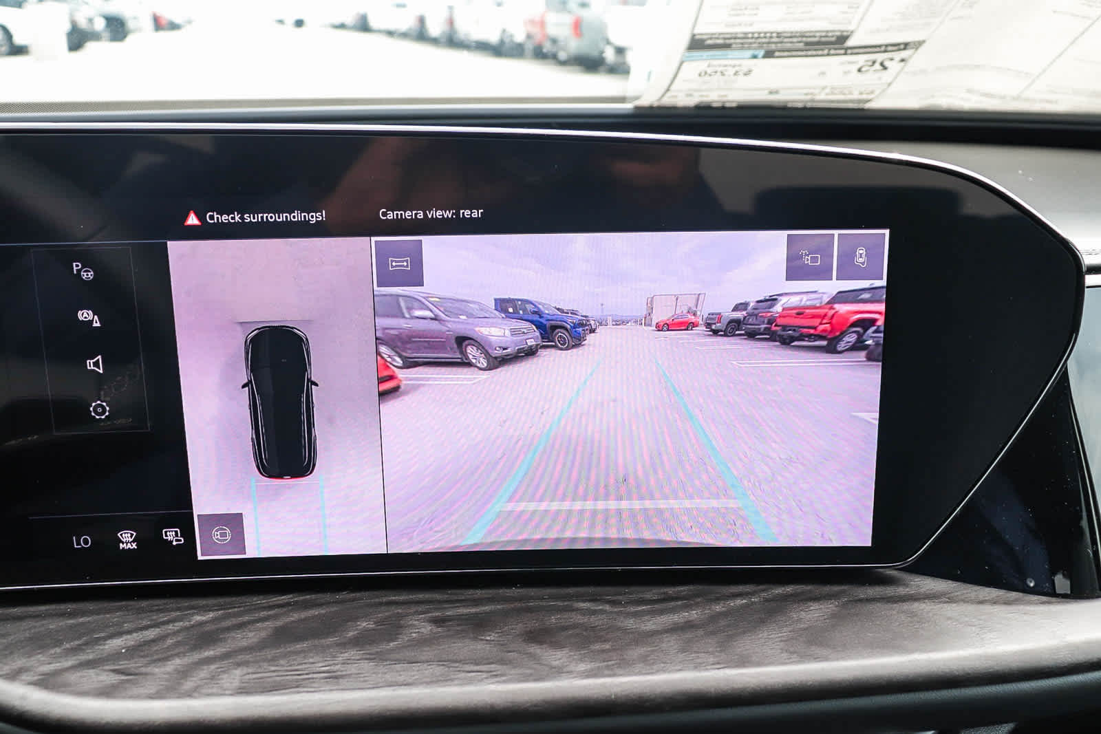 Thumbnail: 2025 Audi Q5 - 30