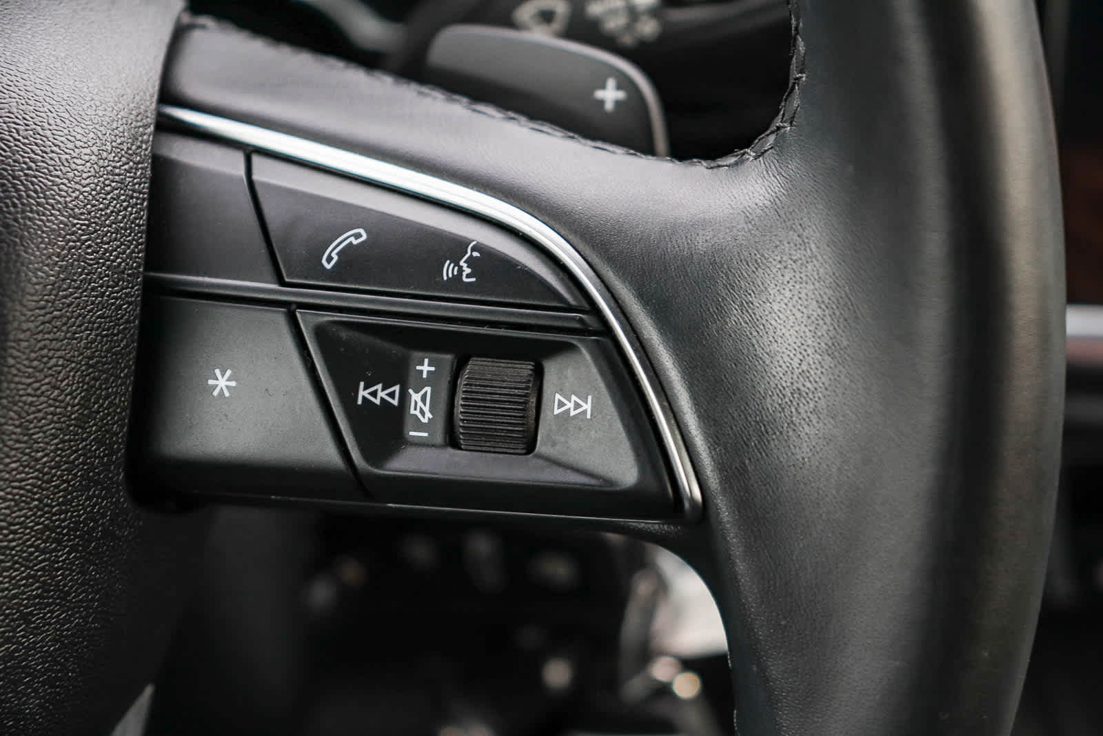 Thumbnail: 2023 Audi Q3 - 21