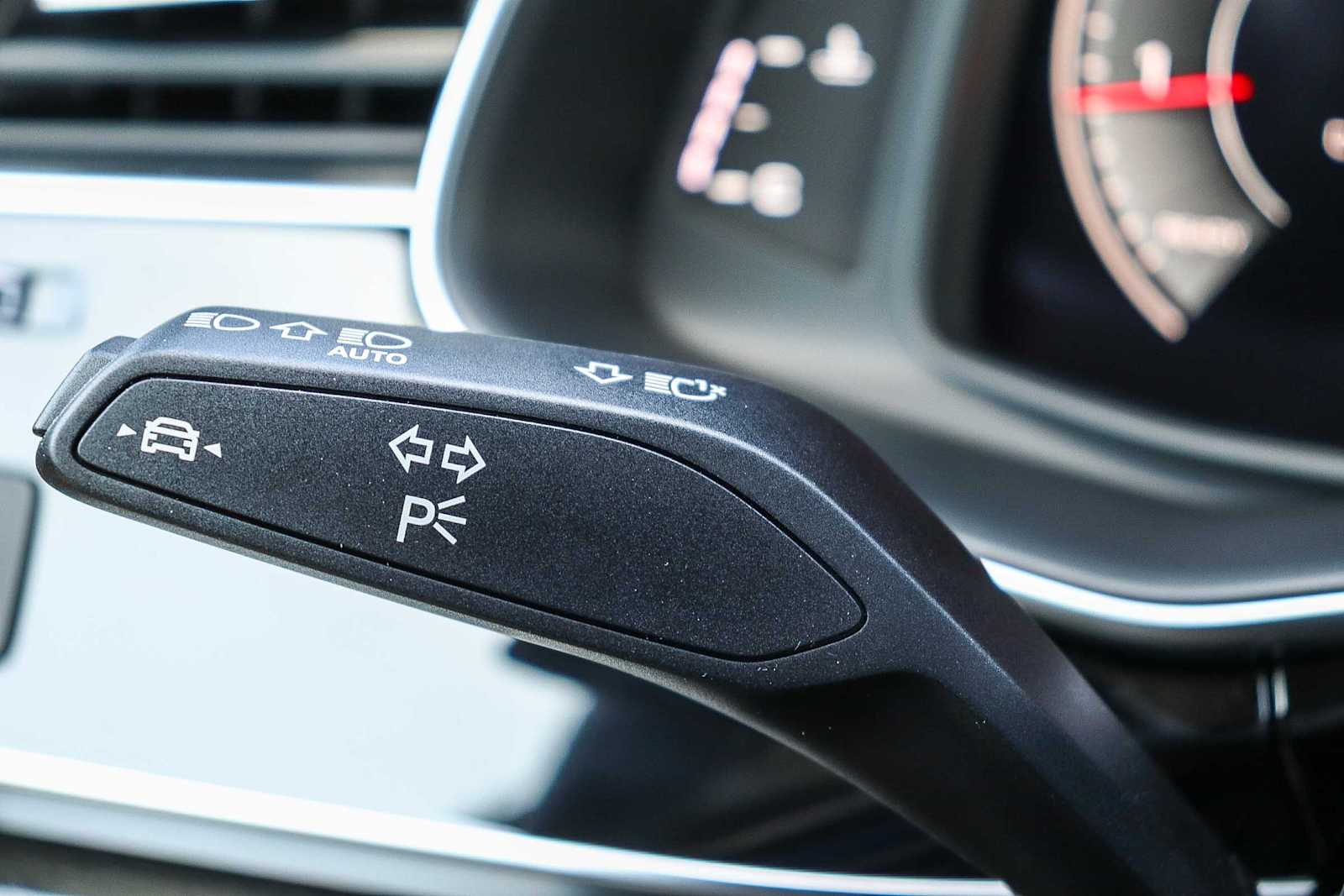 Thumbnail: 2026 Audi Q7 - 31