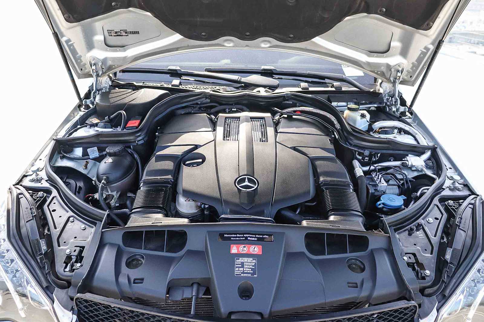 Thumbnail: 2016 Mercedes-Benz E-Class - 40