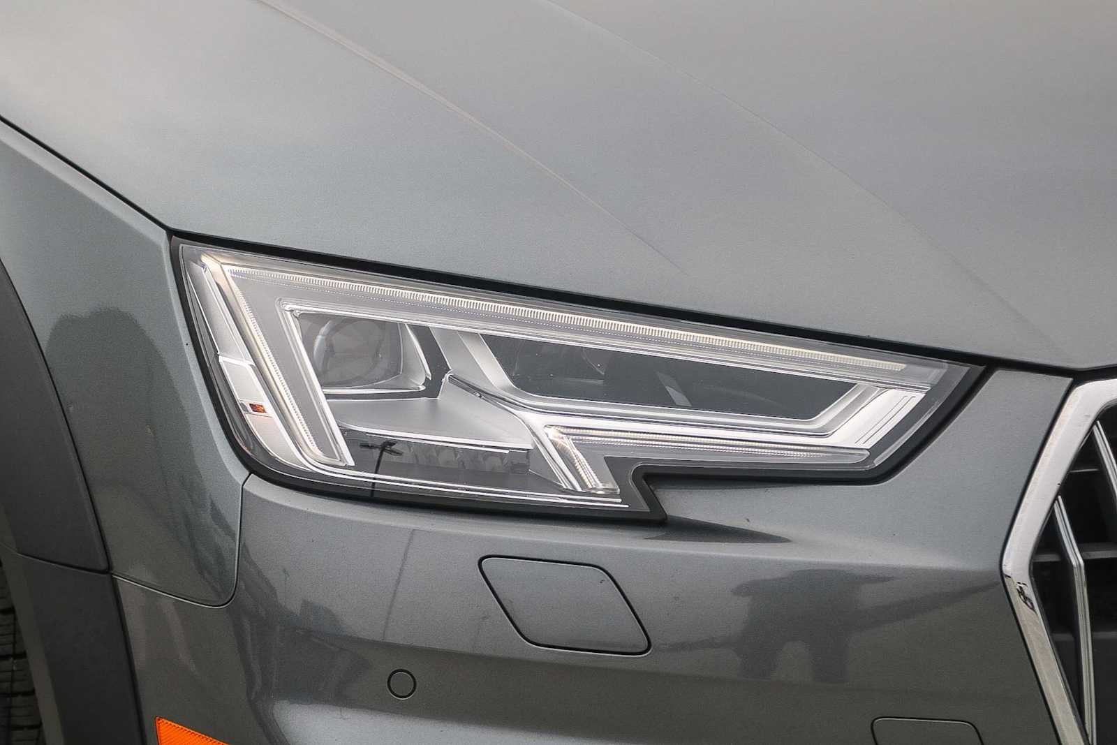 Thumbnail: 2019 Audi A4 - 4
