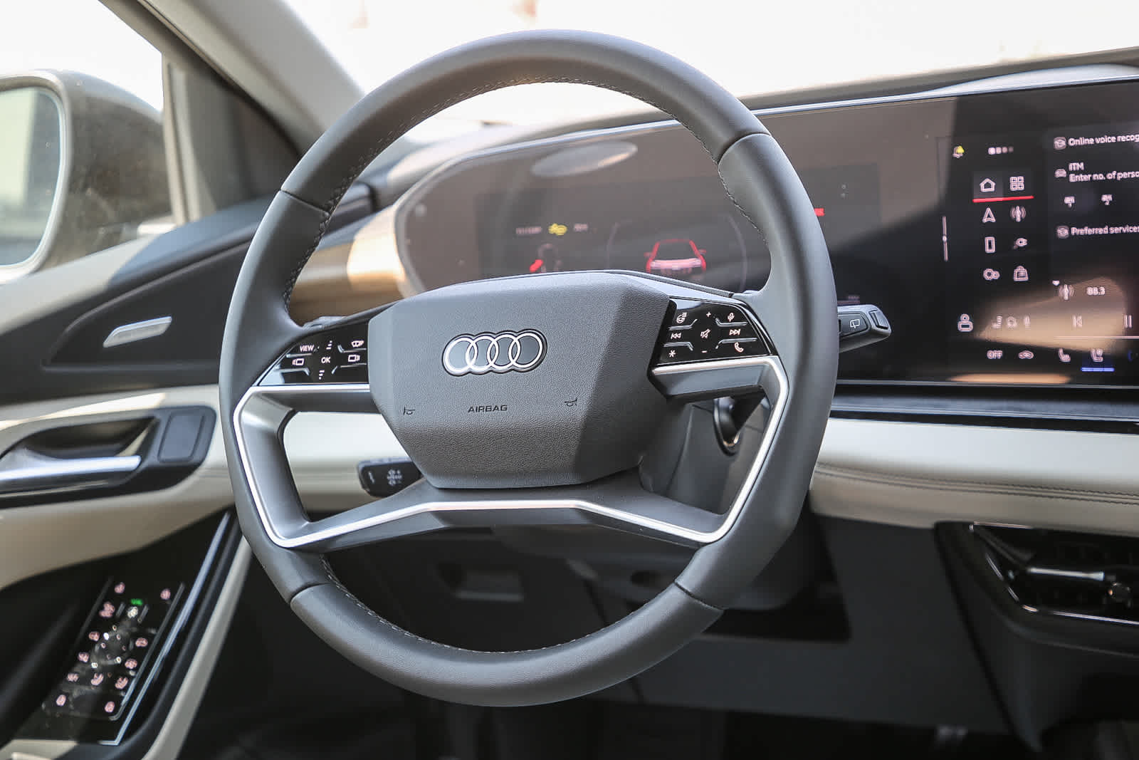 Thumbnail: 2025 Audi Q6 e-tron - 14