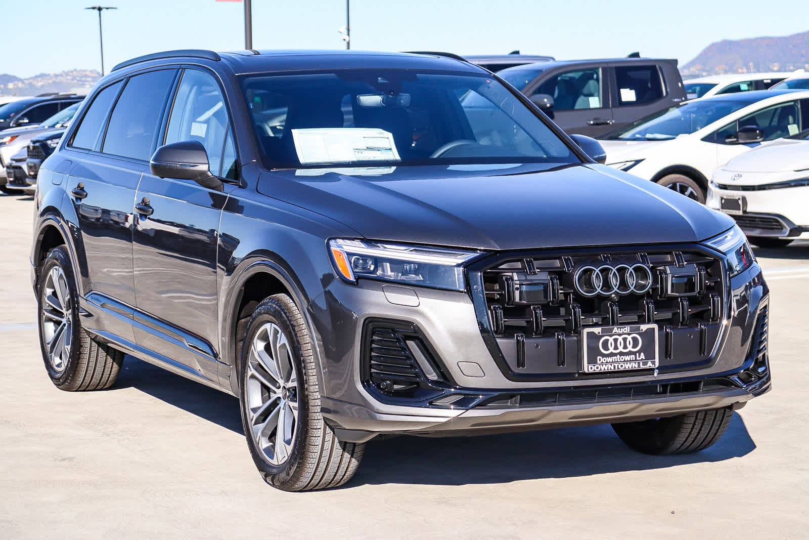 Thumbnail: 2026 Audi Q7 - 3