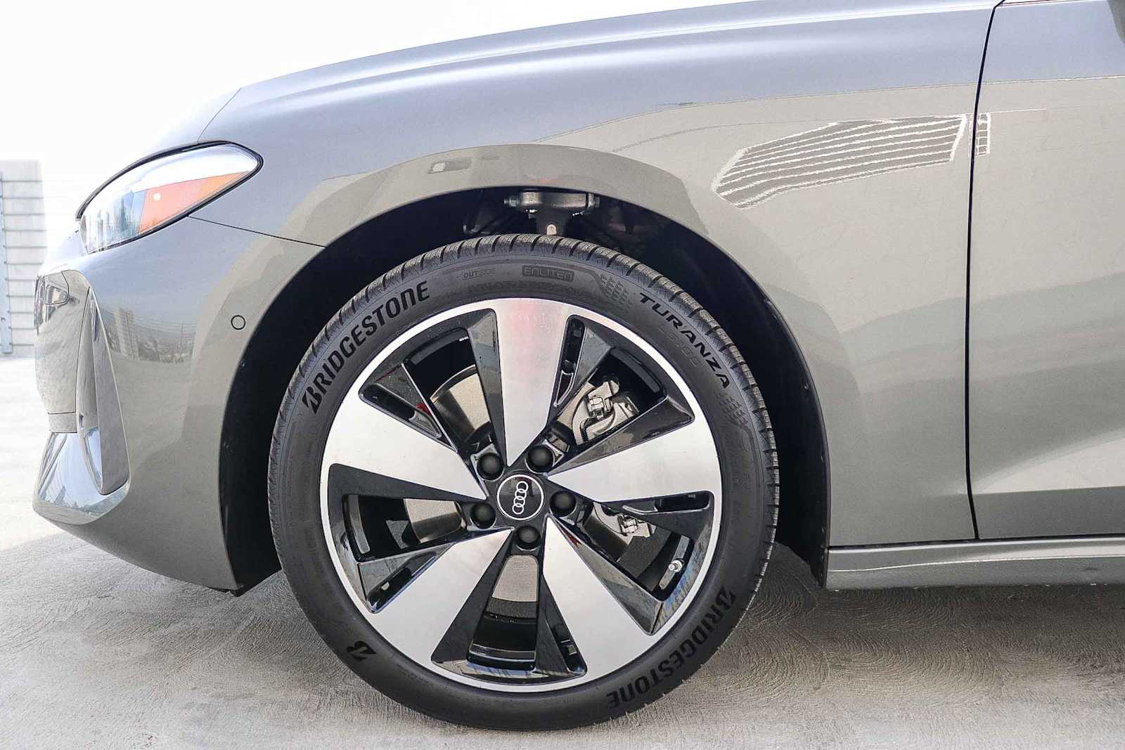 Thumbnail: 2025 Audi A5 - 14