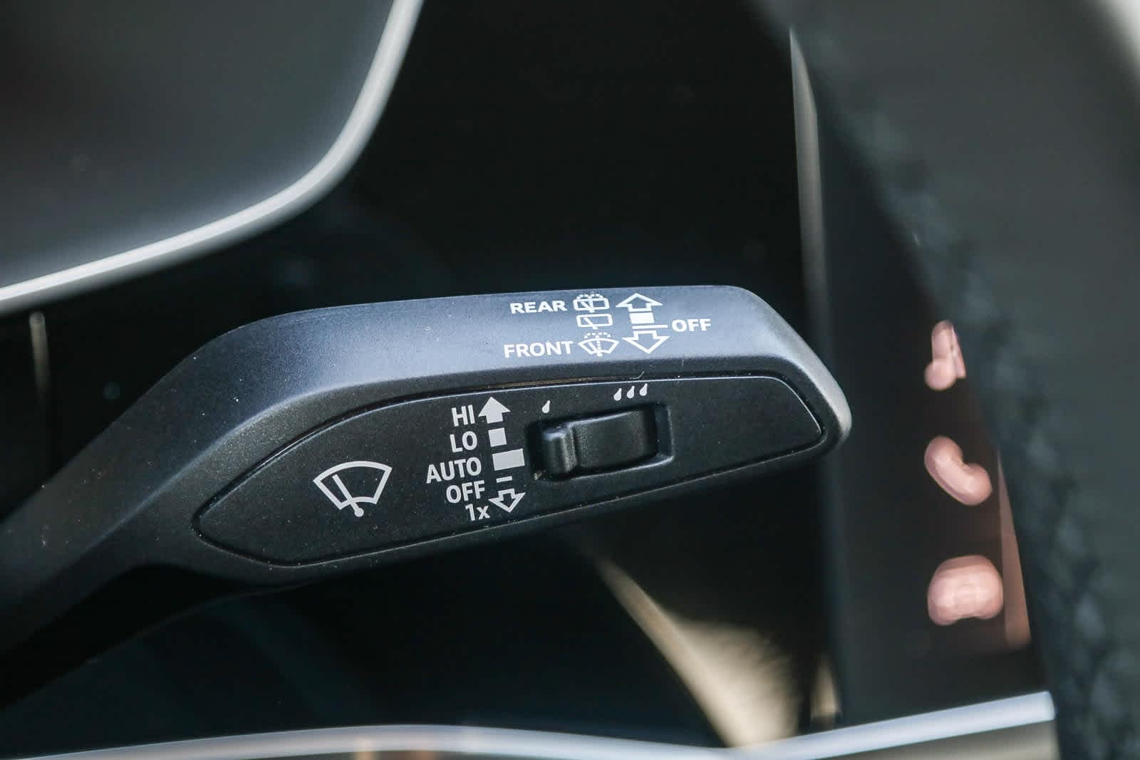 Thumbnail: 2025 Audi Q3 - 39