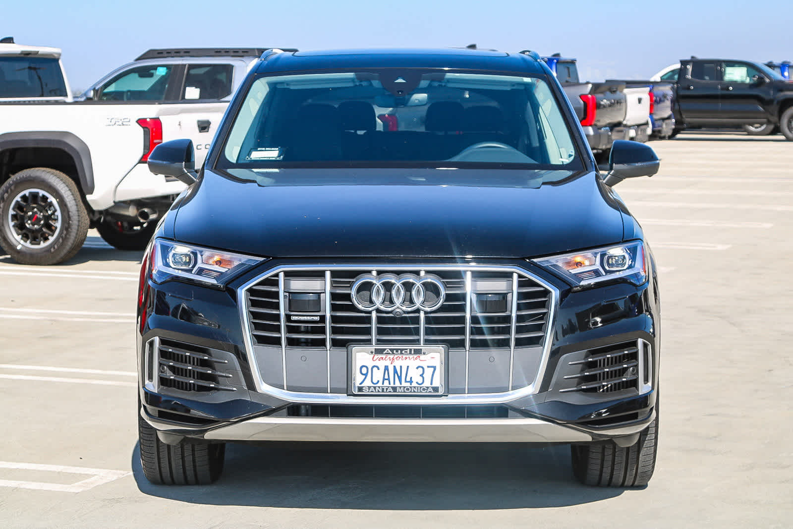 2022 Audi Q7 55 Premium Plus photo 2