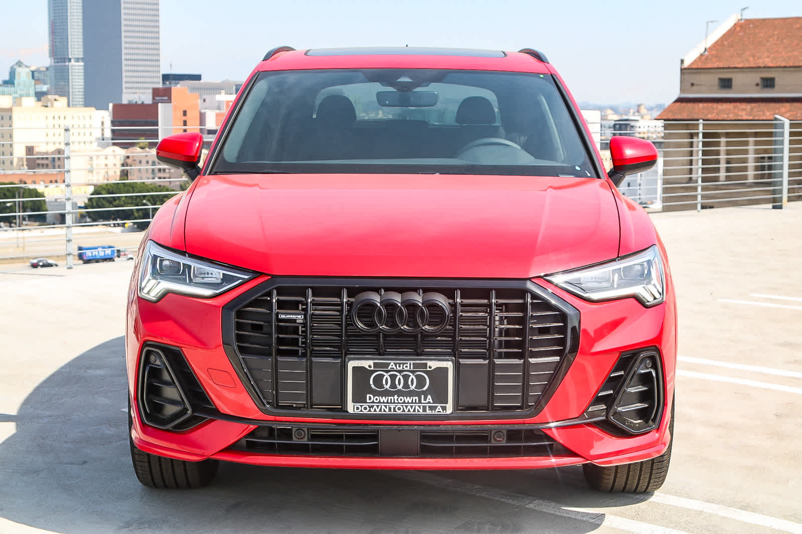 Thumbnail: 2025 Audi Q3 - 2