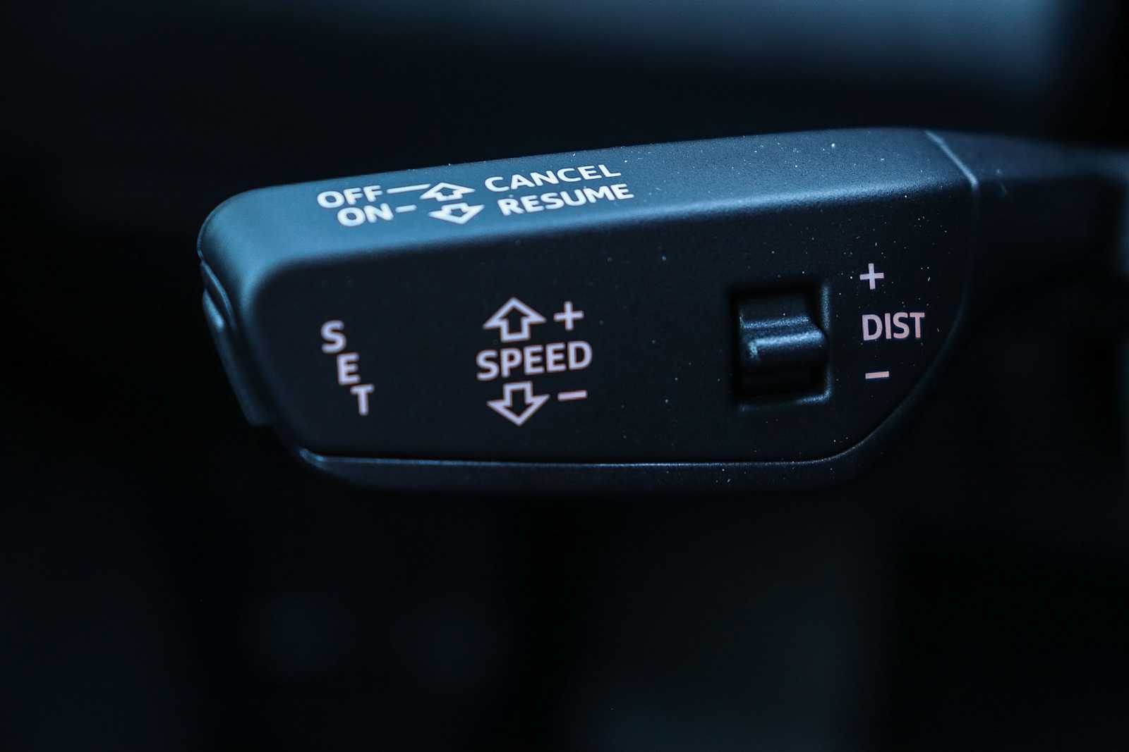 Thumbnail: 2025 Audi Q5 - 30