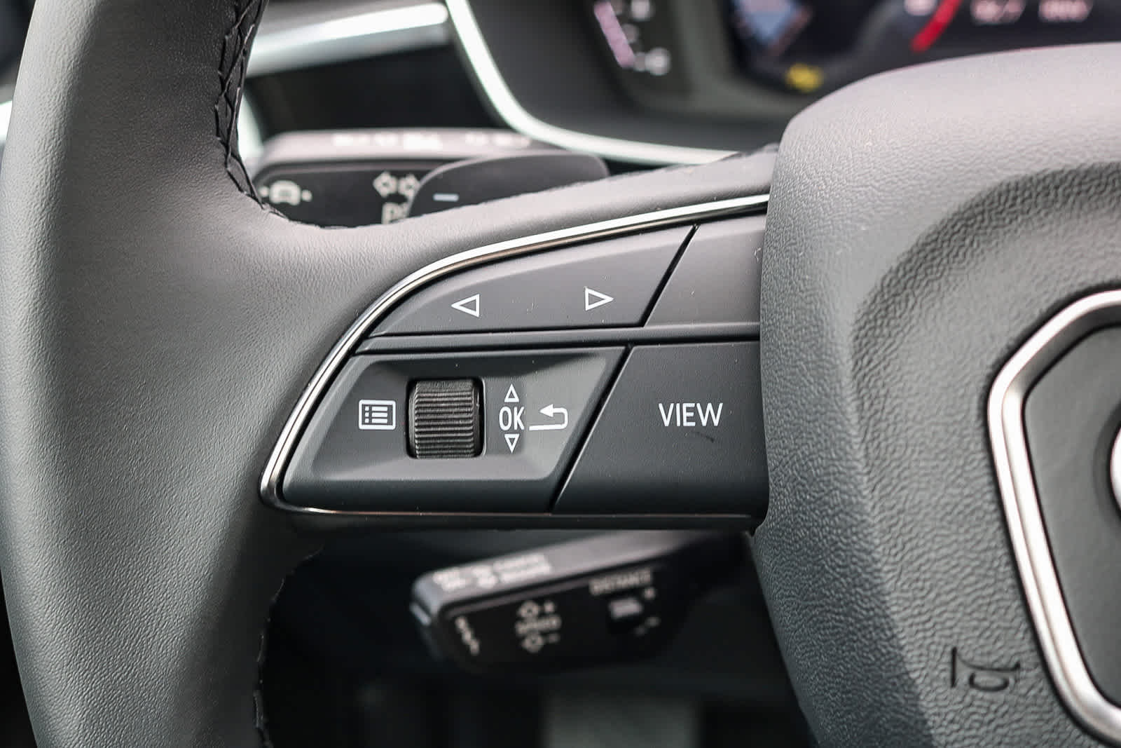 Thumbnail: 2025 Audi Q3 - 22