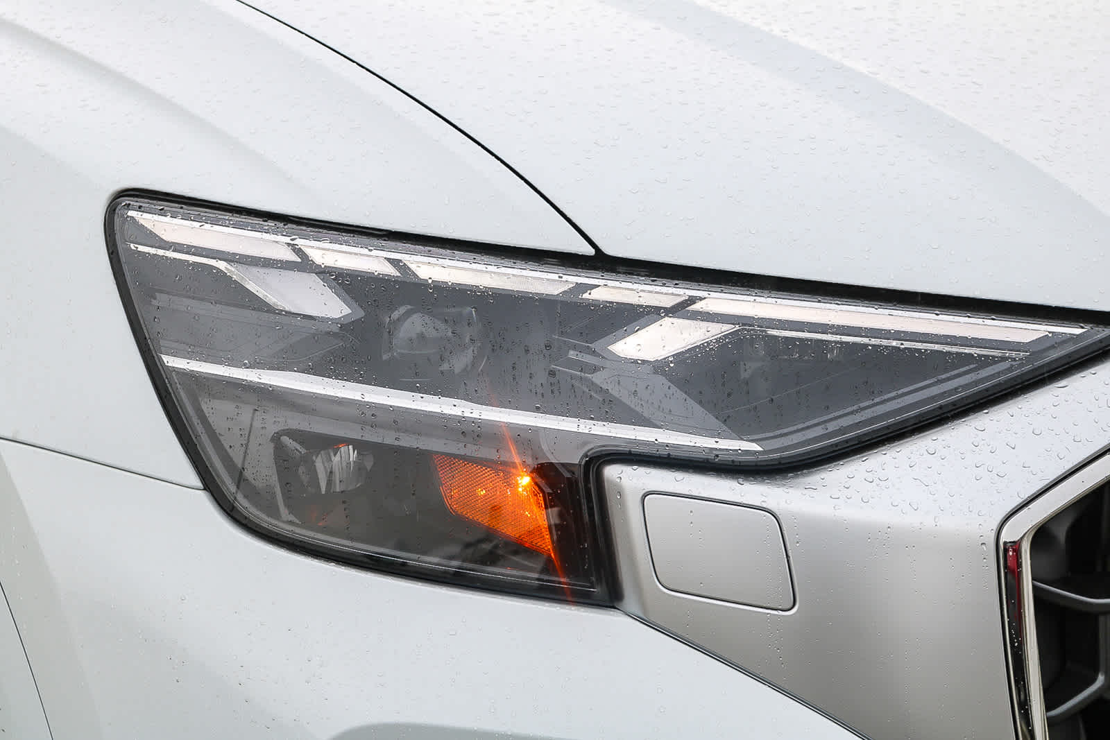 Thumbnail: 2025 Audi SQ8 - 4