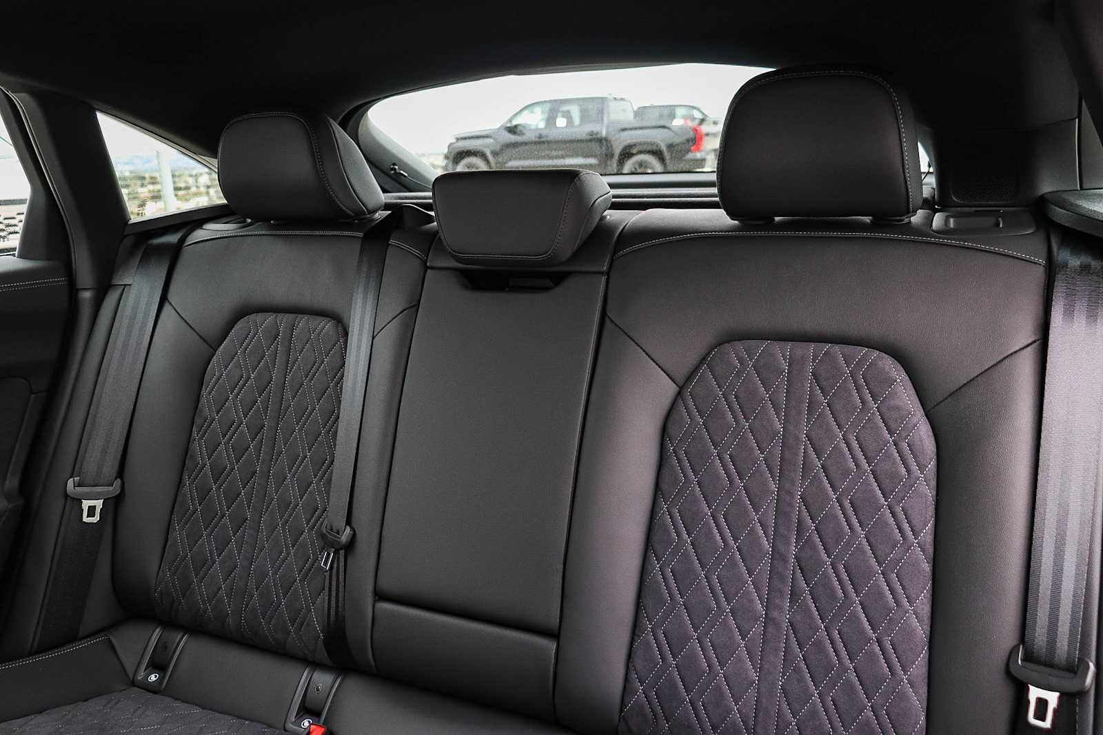 Thumbnail: 2025 Audi S5 - 23