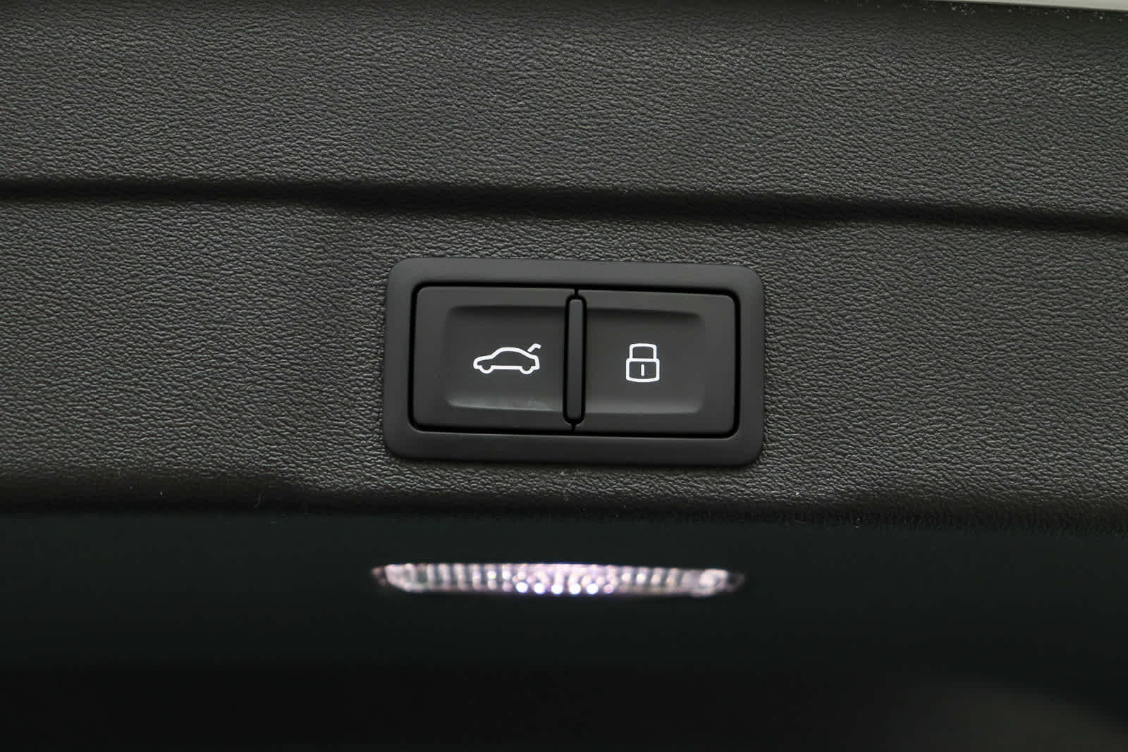 Thumbnail: 2025 Audi A5 - 37