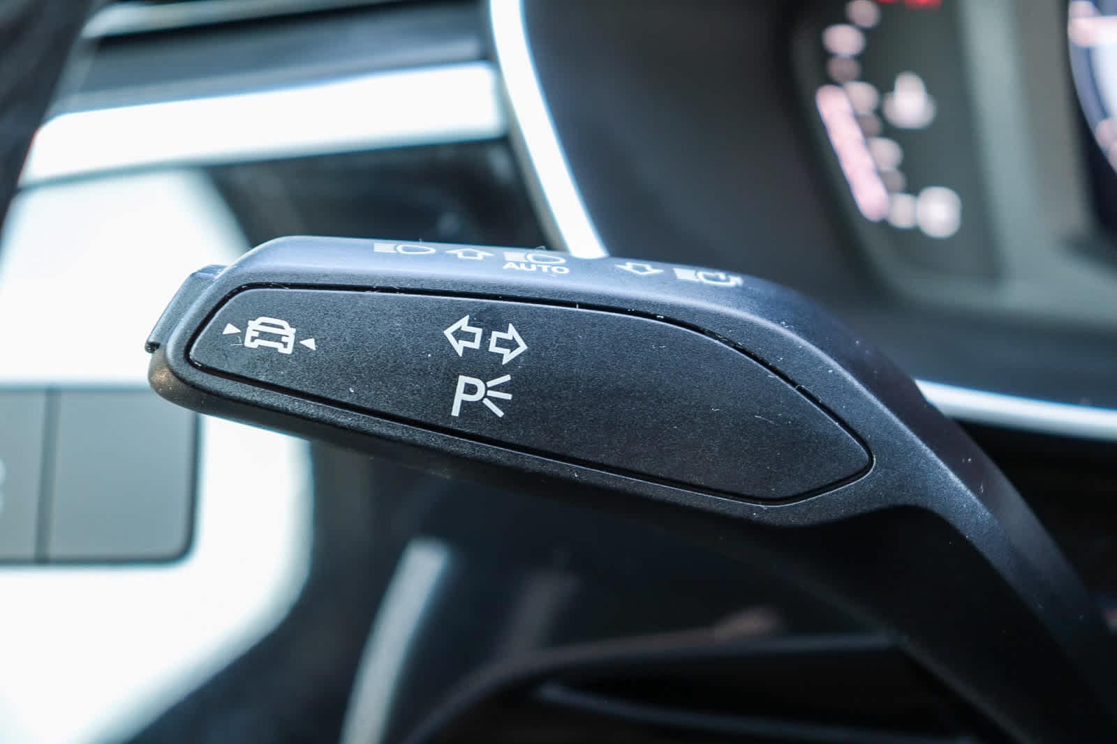 Thumbnail: 2023 Audi Q3 - 30