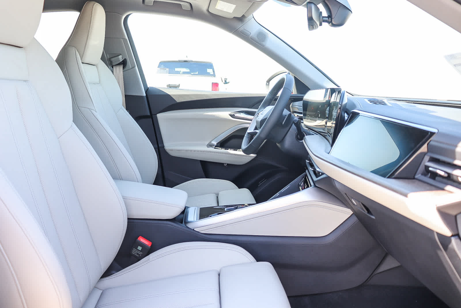 Thumbnail: 2025 Audi Q5 - 17