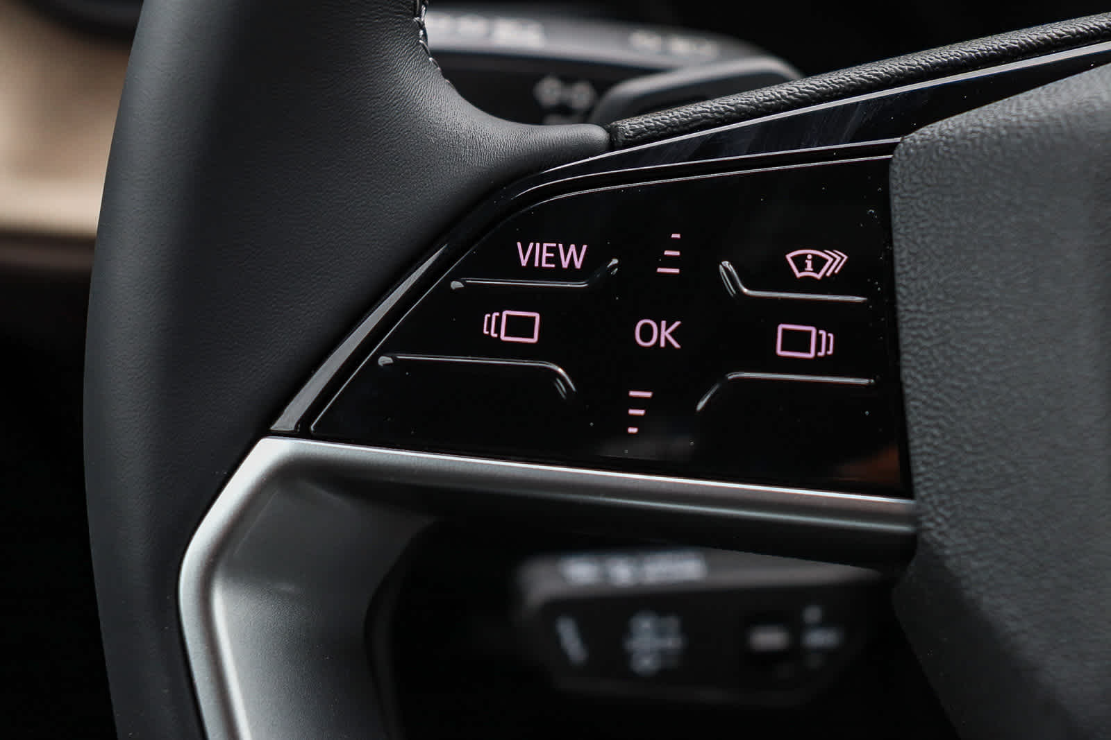 Thumbnail: 2025 Audi Q5 - 18