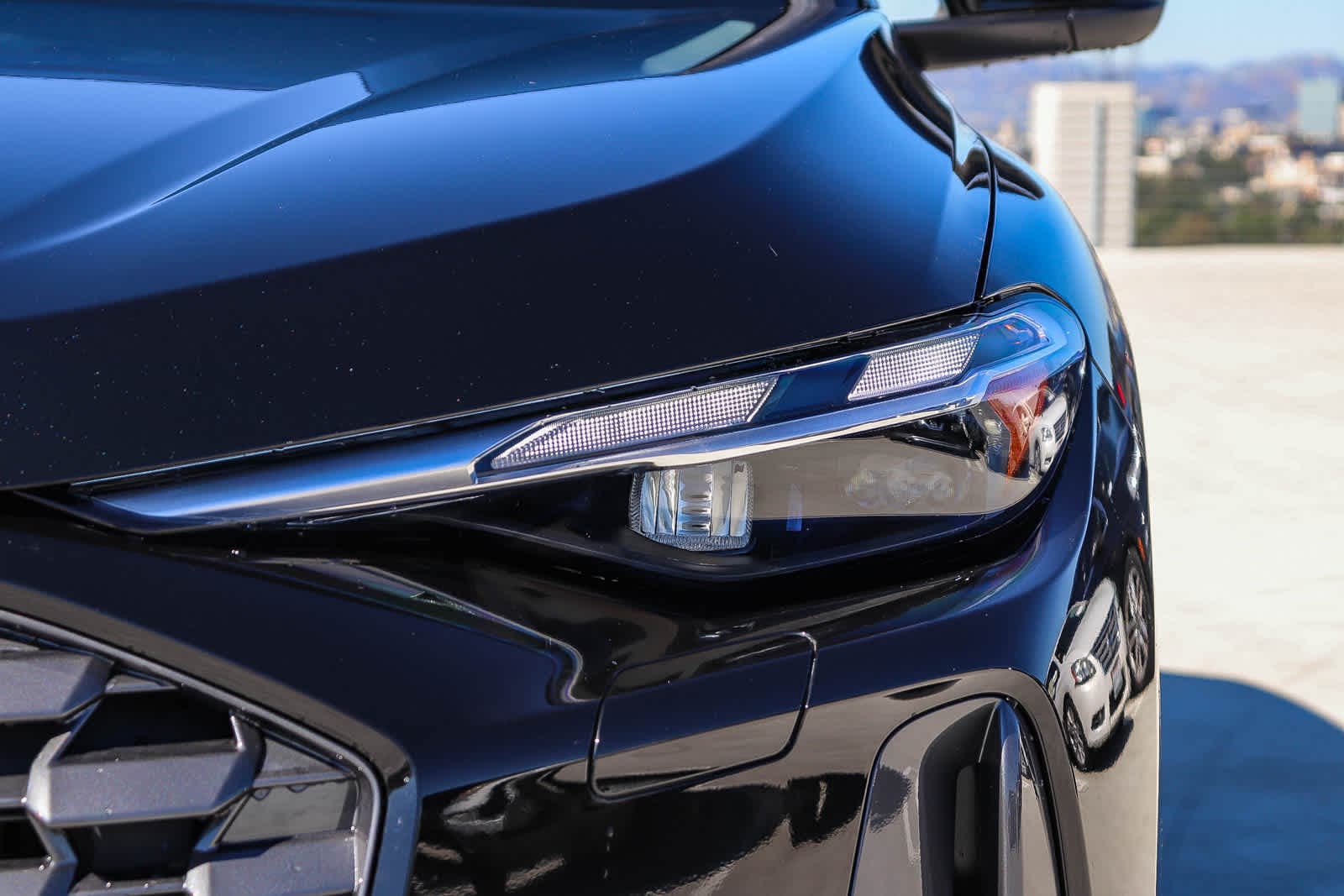 Thumbnail: 2025 Audi Q5 - 4