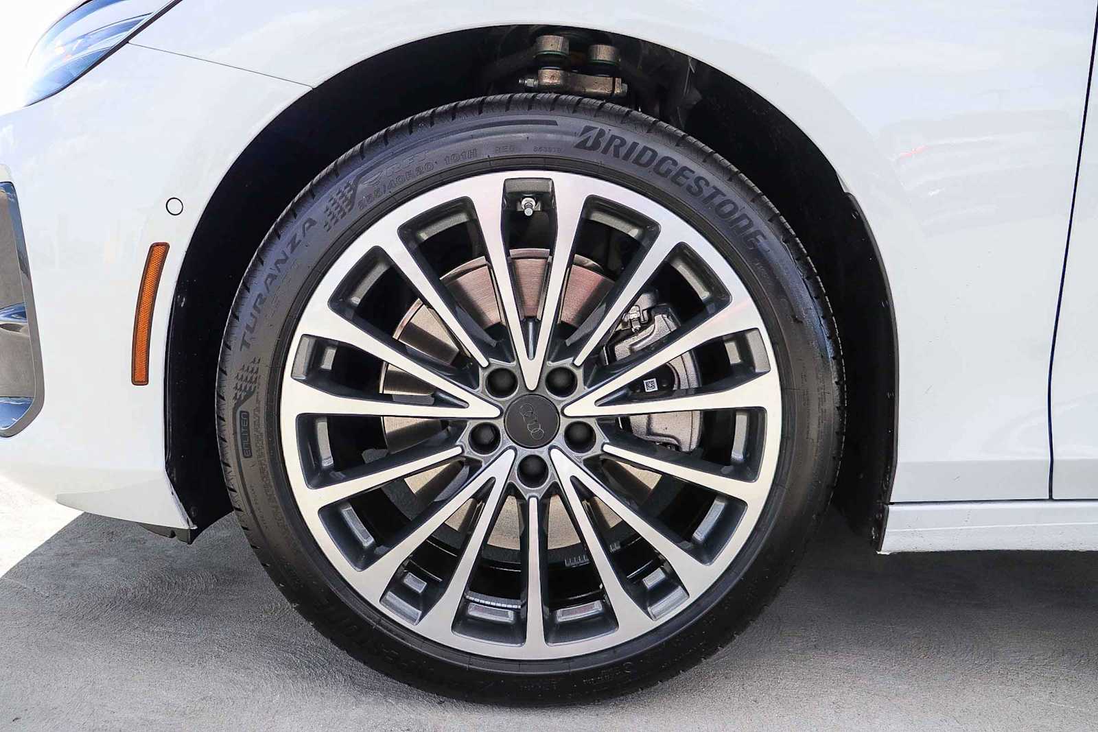 Thumbnail: 2026 Audi A6 - 14