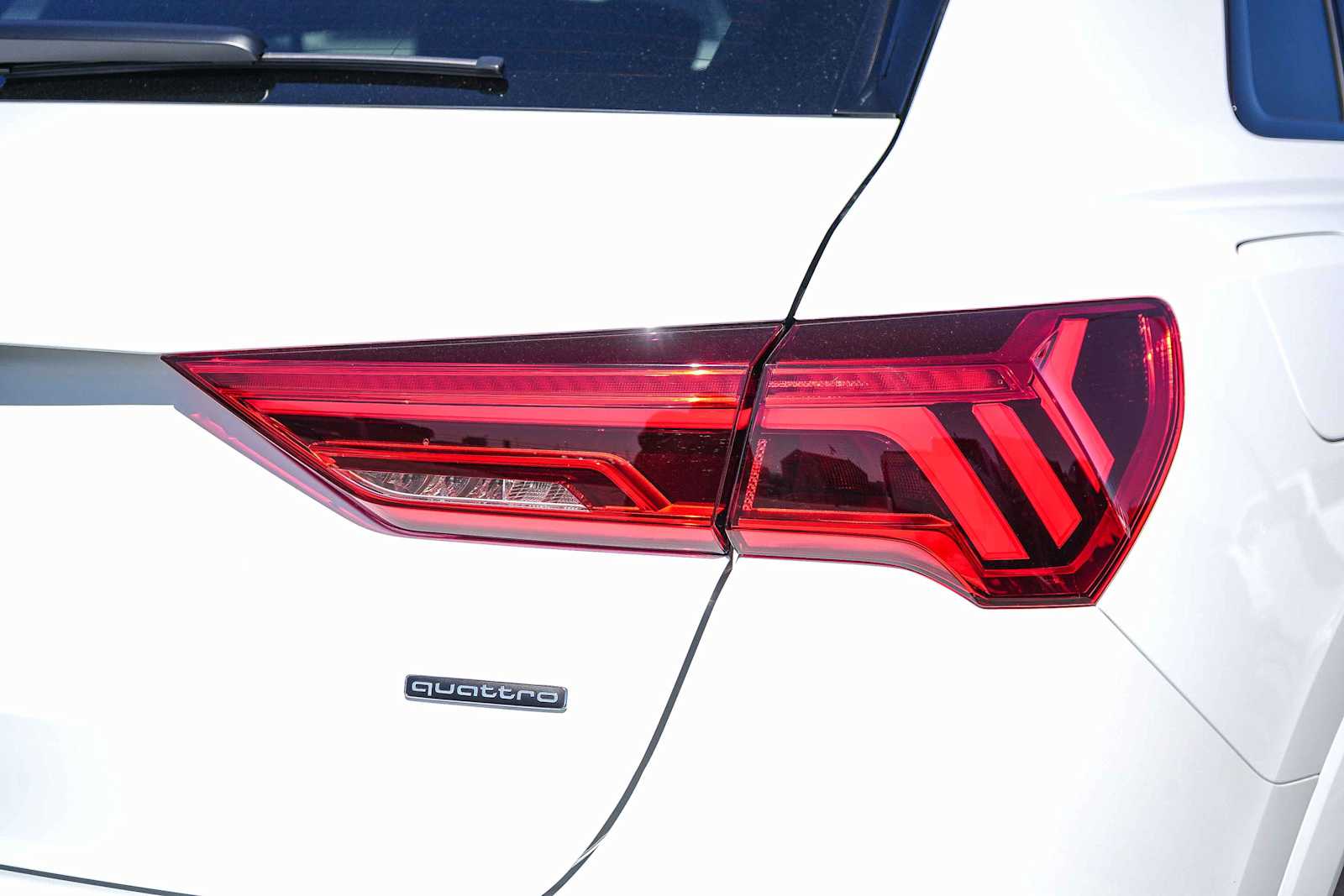 Thumbnail: 2025 Audi Q3 - 10