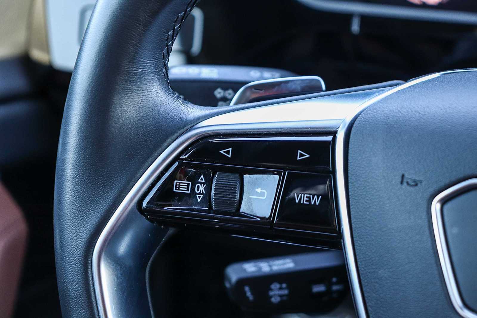 Thumbnail: 2022 Audi e-tron - 20