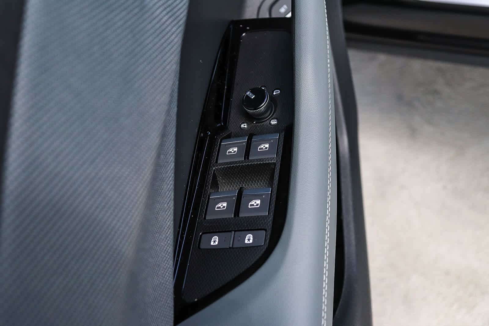 Thumbnail: 2026 Audi Q3 - 27