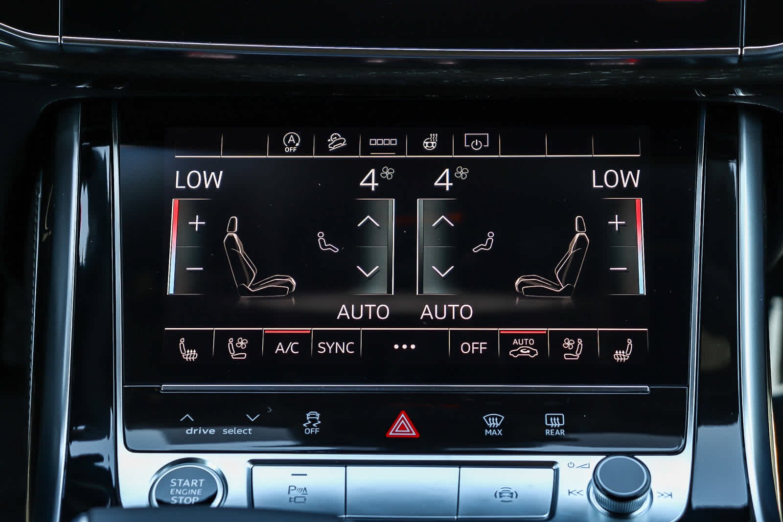 Thumbnail: 2026 Audi Q8 - 17