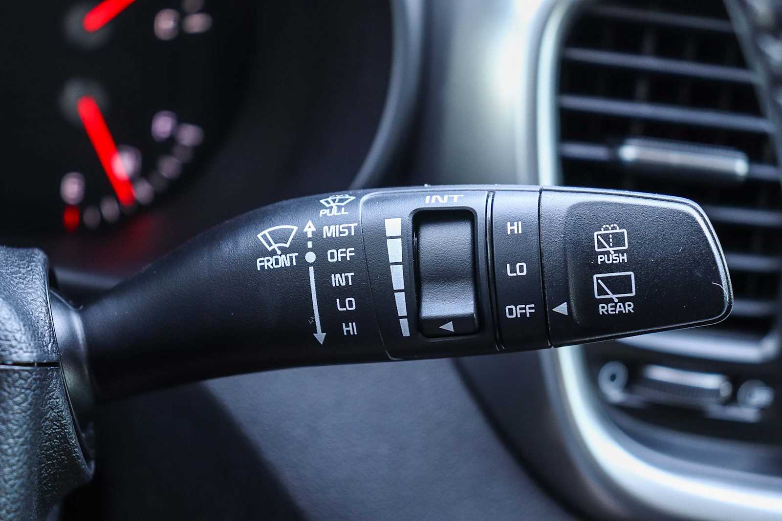 Thumbnail: 2019 Kia Sorento - 33