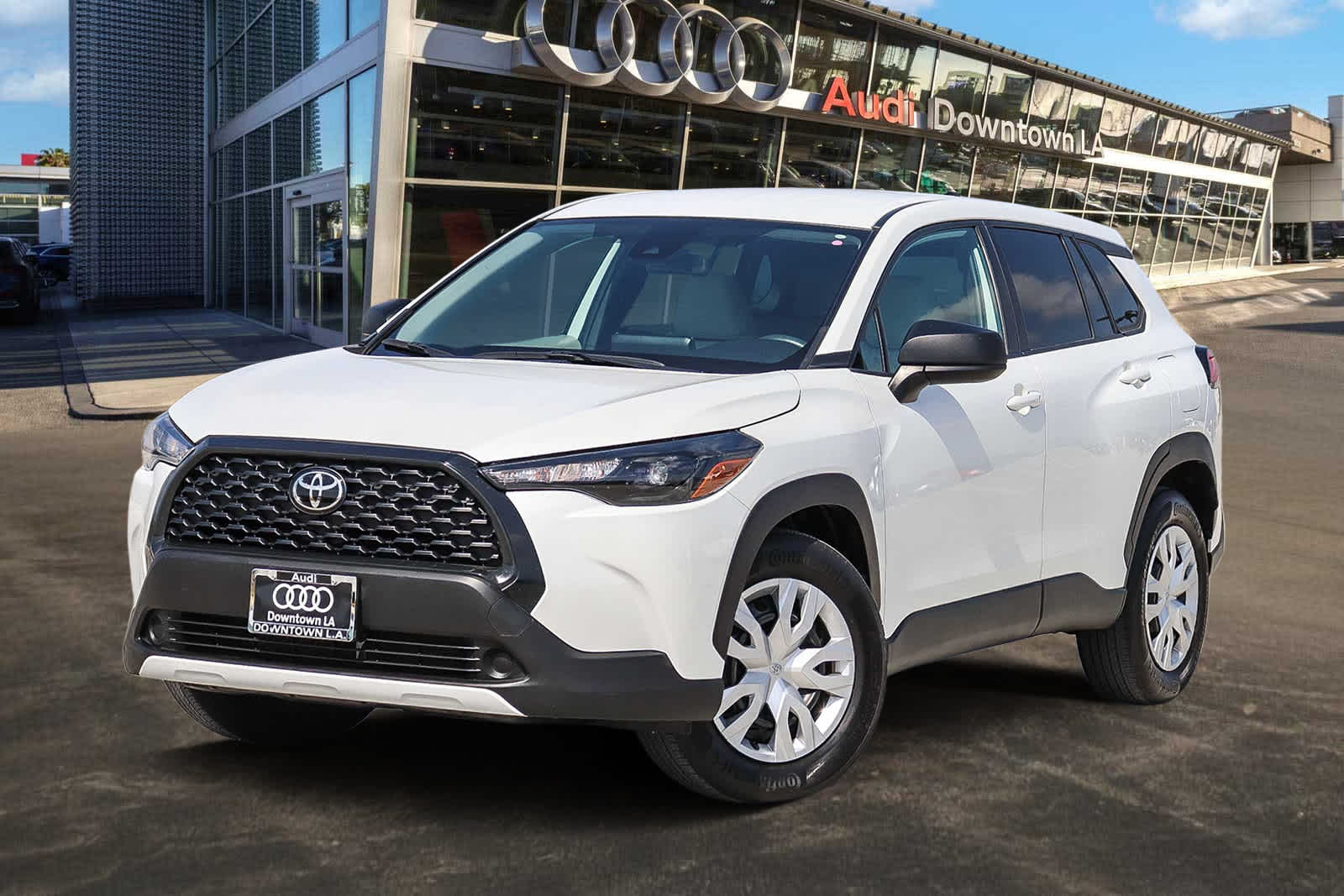 2022 Toyota Corolla Cross L -
                  Los Angeles, CA