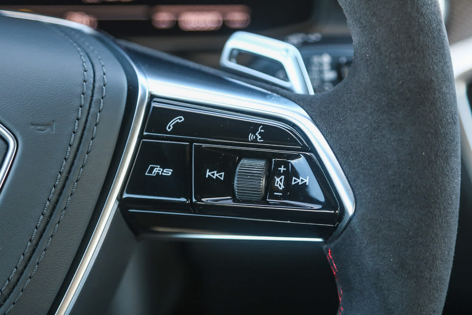 Thumbnail: 2026 Audi RS 7 - 20