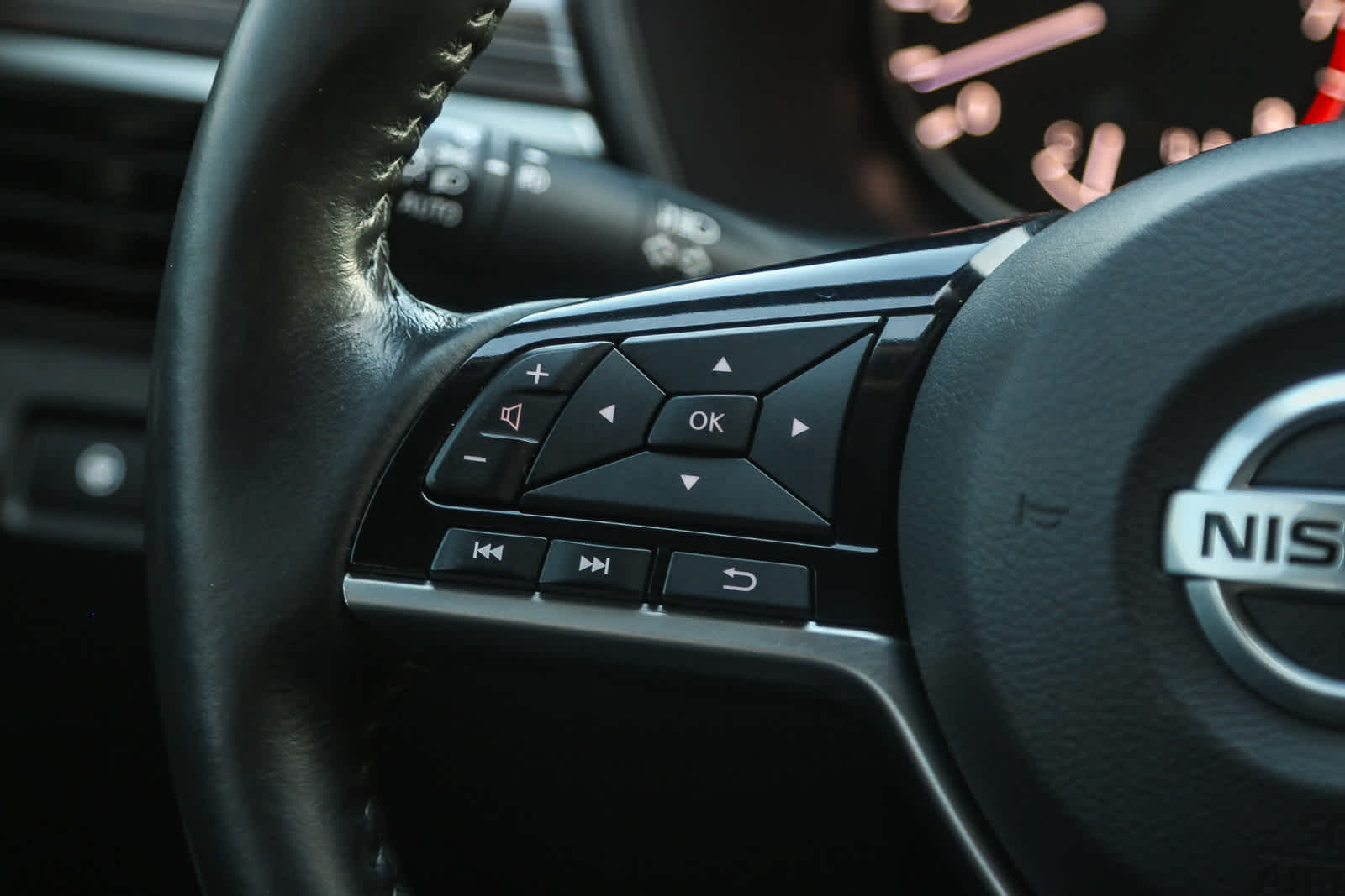 Thumbnail: 2022 Nissan Altima - 20