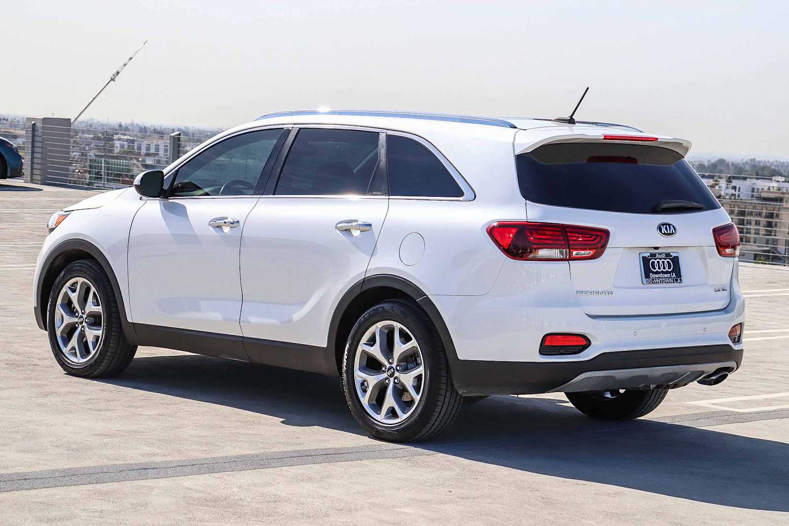 Thumbnail: 2019 Kia Sorento - 6