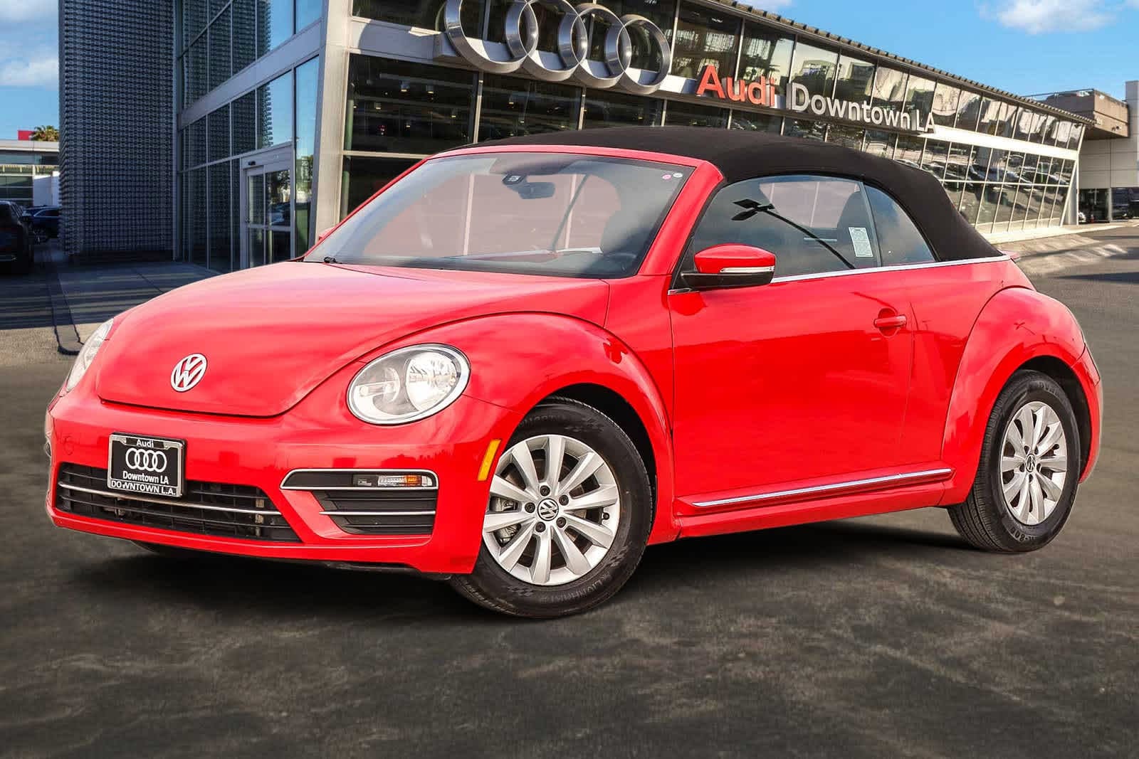 2017 Volkswagen Beetle S -
                  Los Angeles, CA