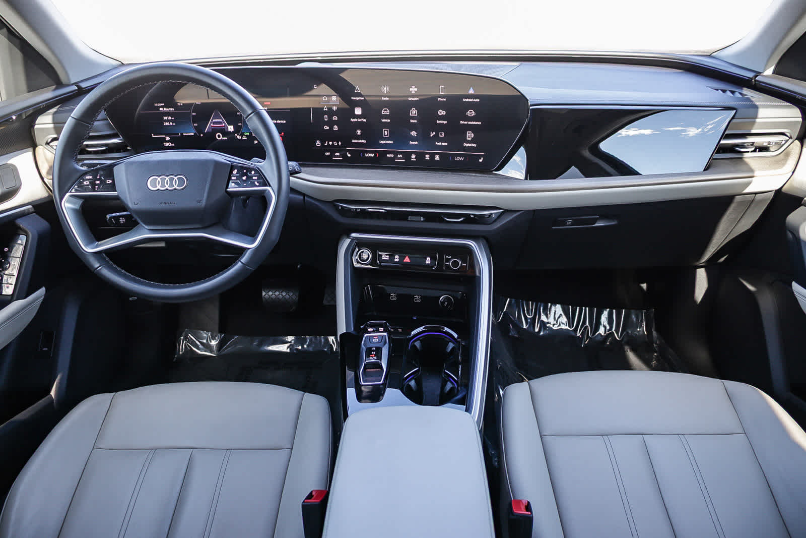 Thumbnail: 2025 Audi Q5 - 16