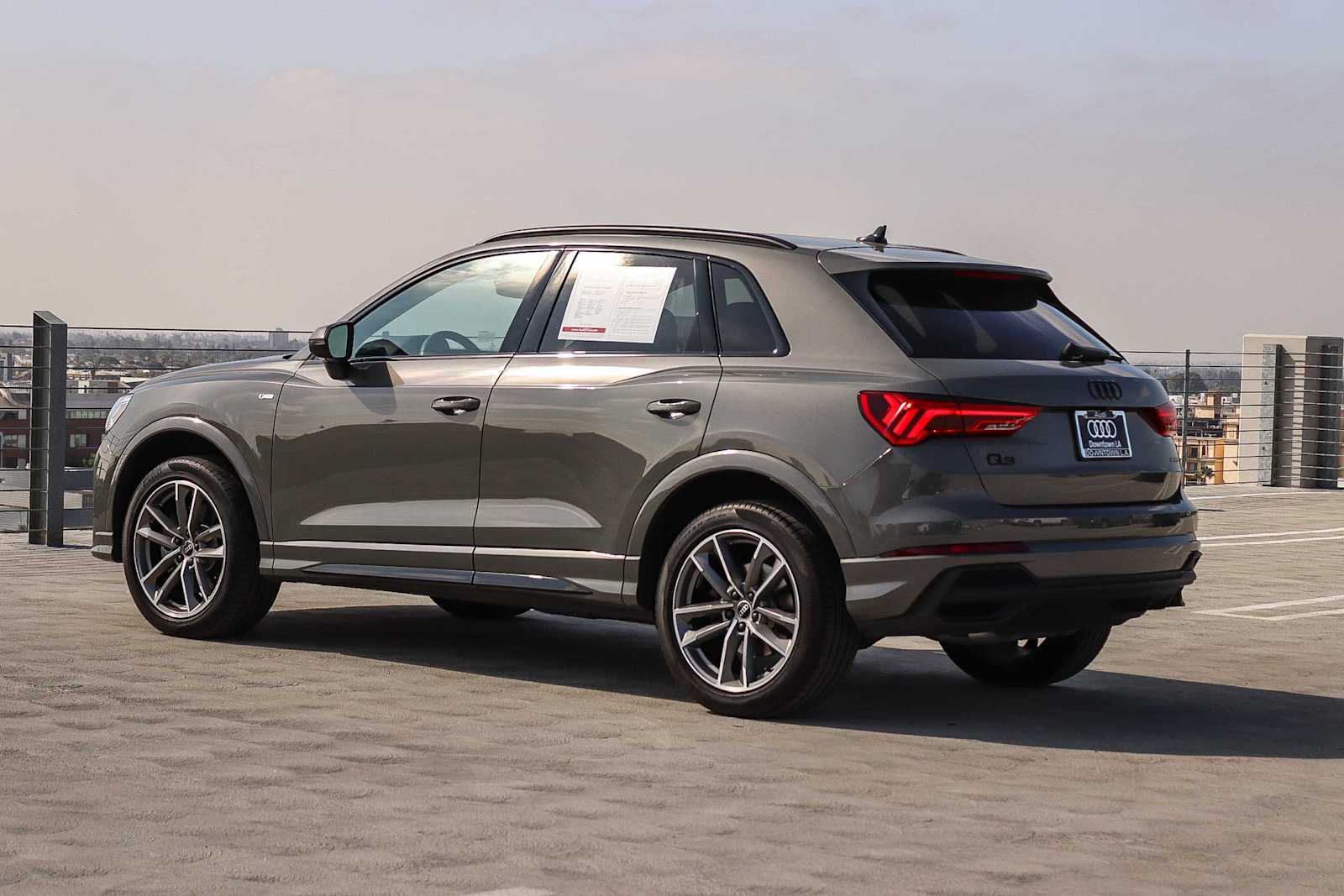 Thumbnail: 2023 Audi Q3 - 5