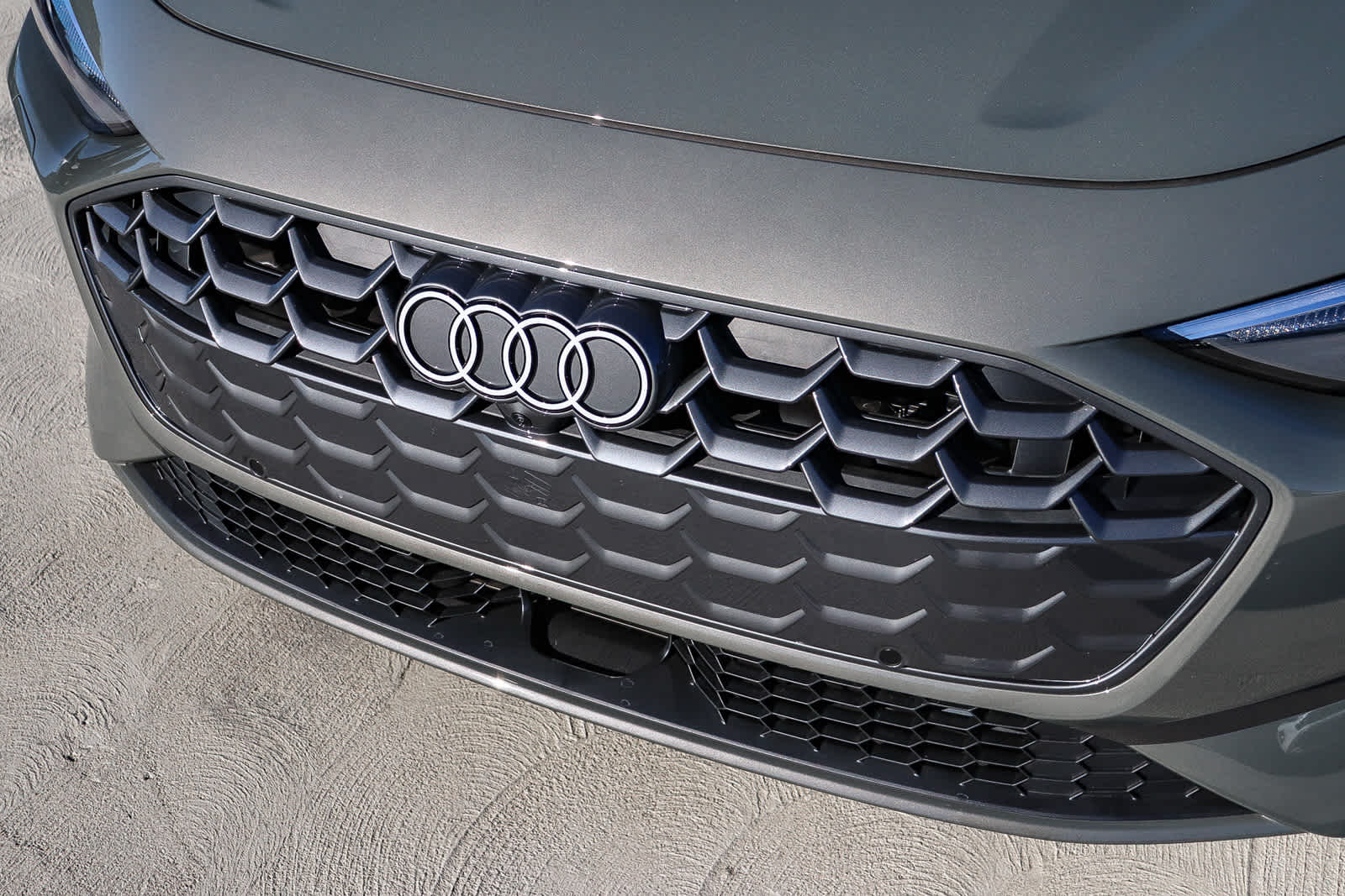 Thumbnail: 2025 Audi A5 - 8