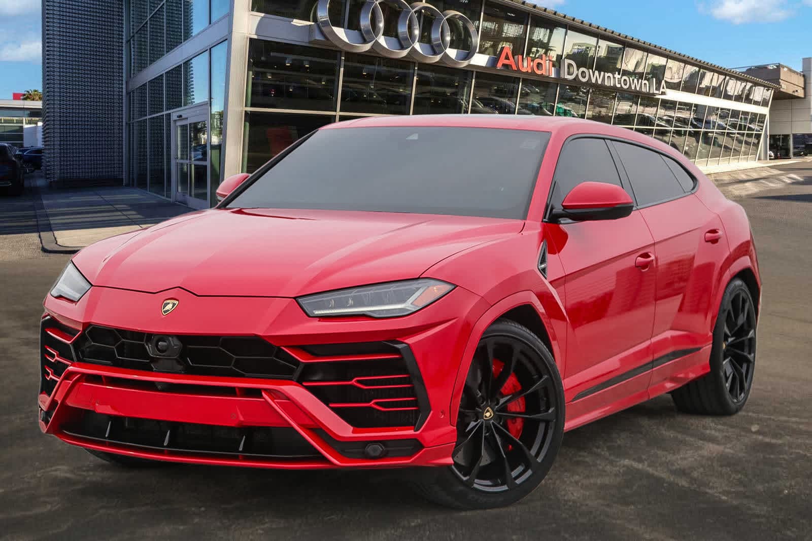 2021 Lamborghini Urus  -
                  Los Angeles, CA