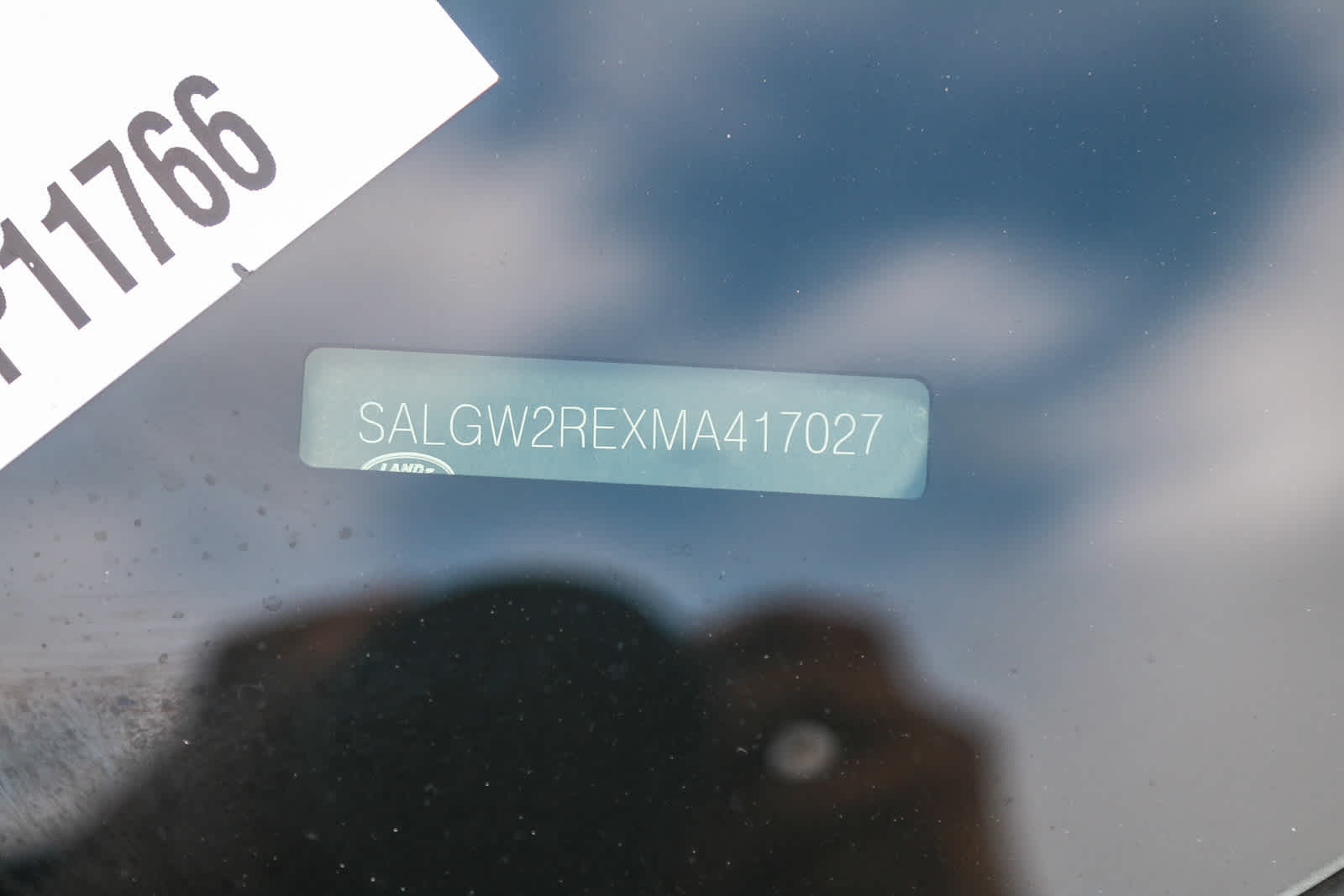 Thumbnail: 2021 Land Rover Range Rover - 36