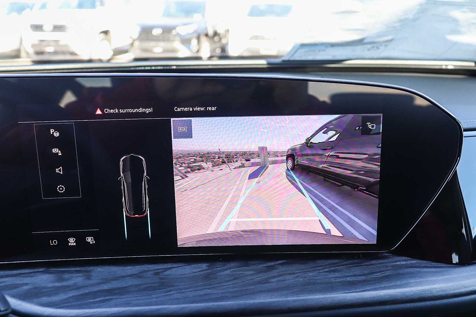 Thumbnail: 2025 Audi Q5 - 33