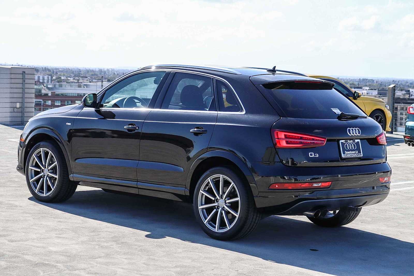 Thumbnail: 2018 Audi Q3 - 6