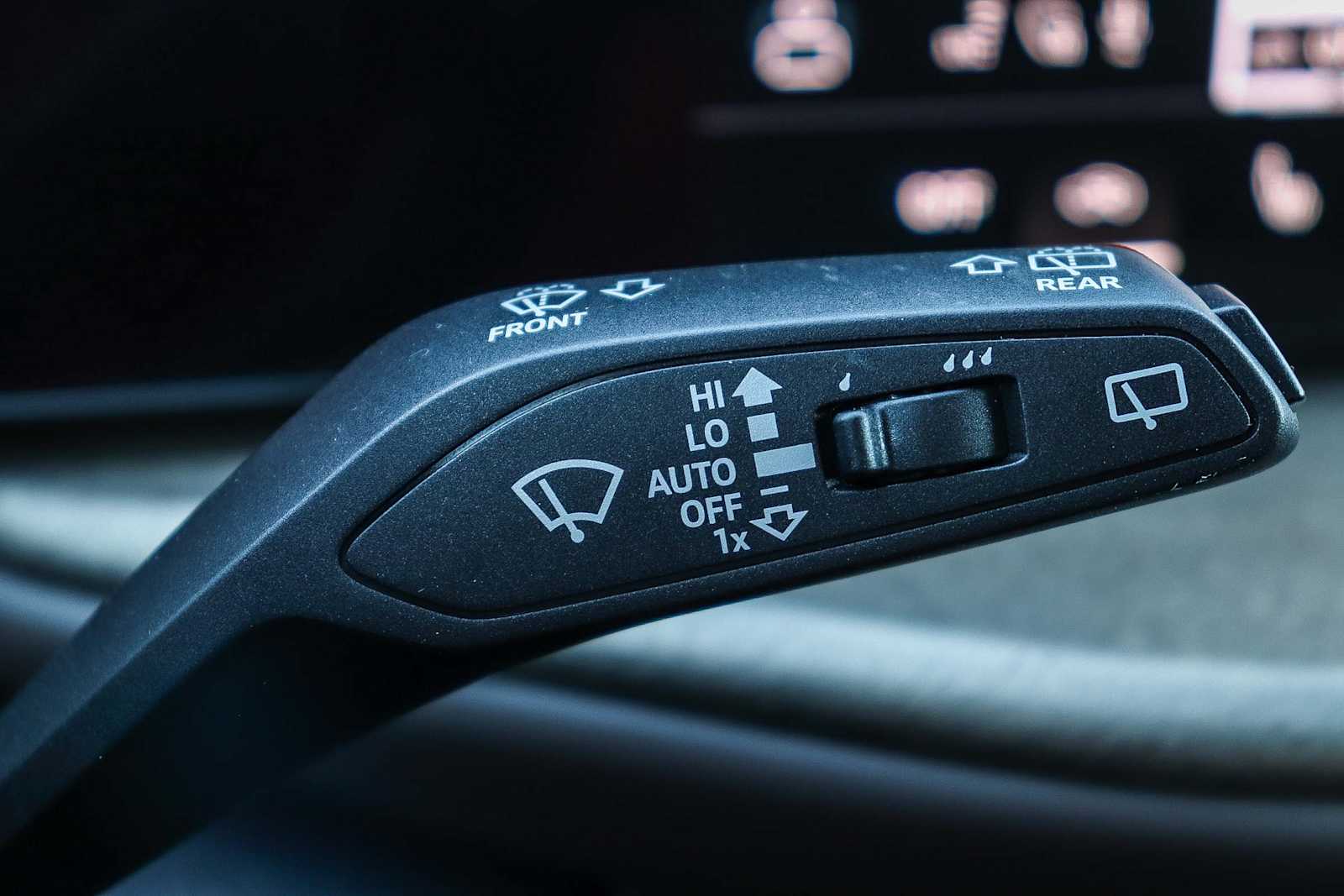 Thumbnail: 2025 Audi Q5 - 31