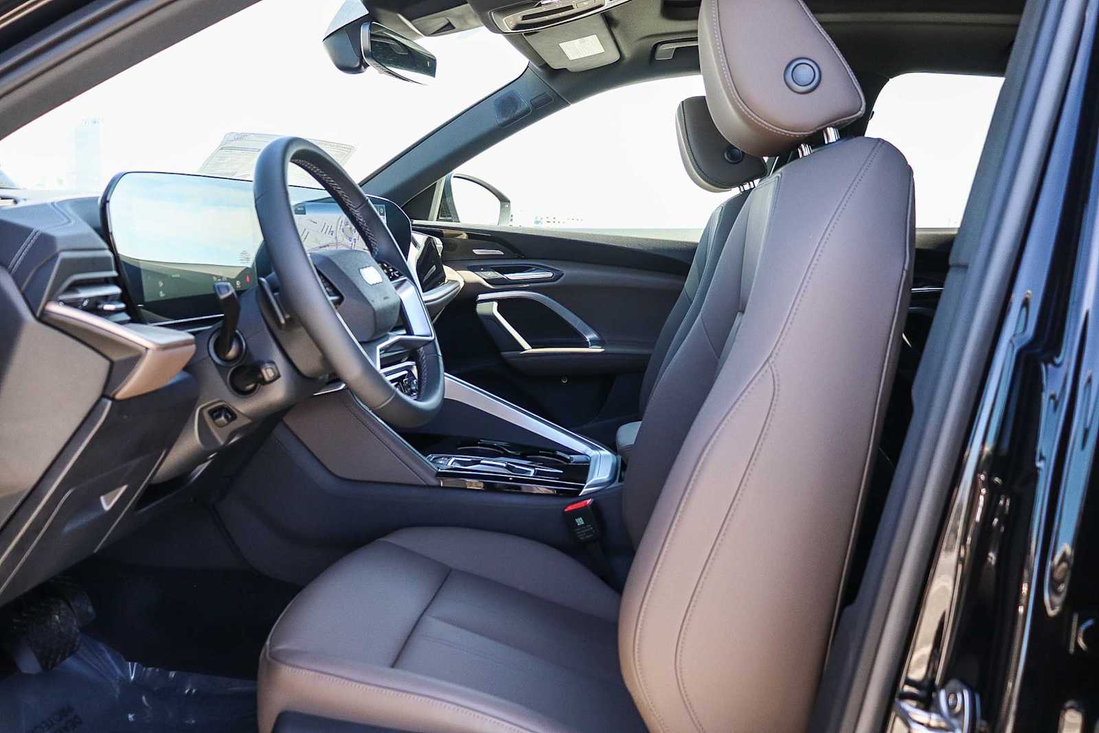 Thumbnail: 2025 Audi Q5 - 22