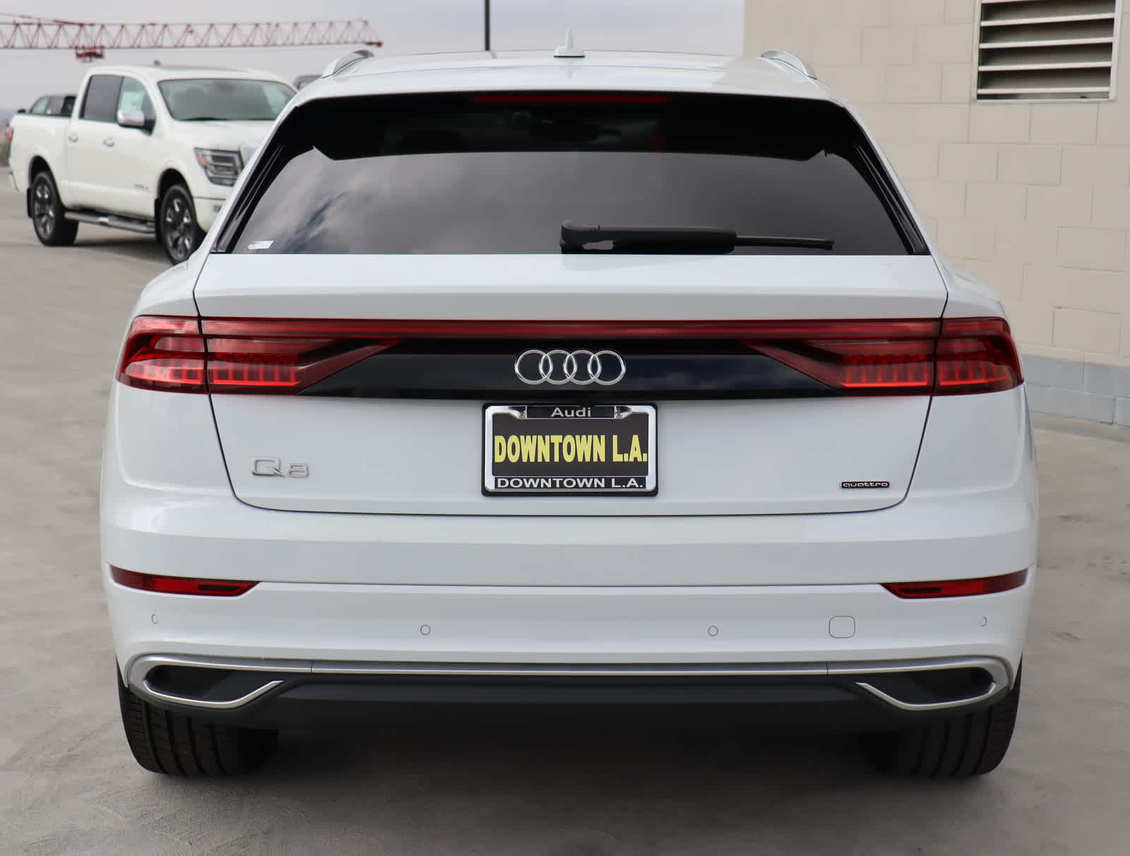 Thumbnail: 2023 Audi Q8 - 4