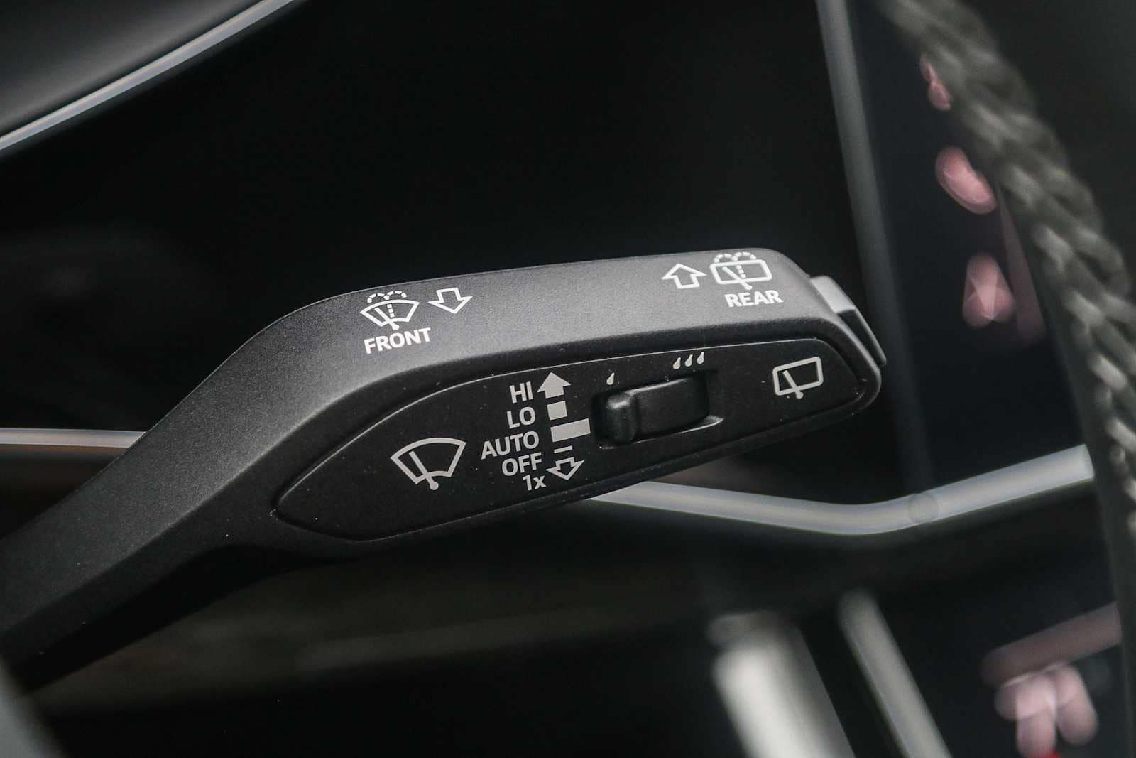 Thumbnail: 2026 Audi Q7 - 38