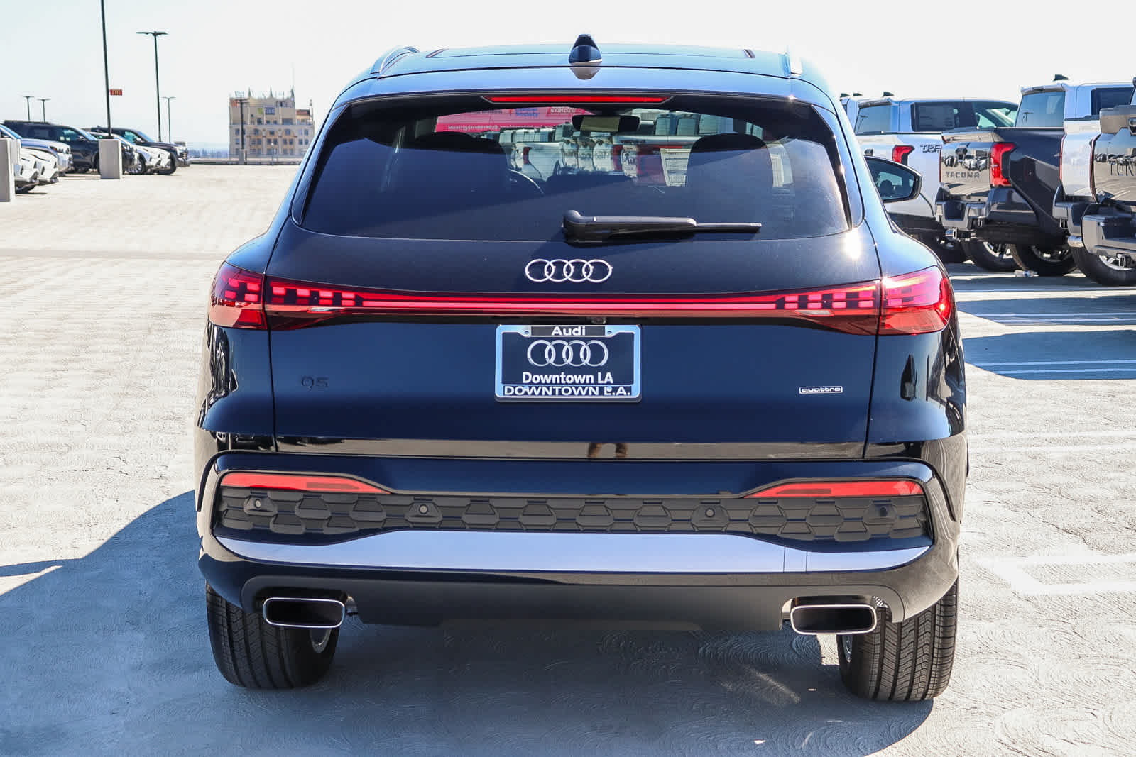 Thumbnail: 2025 Audi Q5 - 8