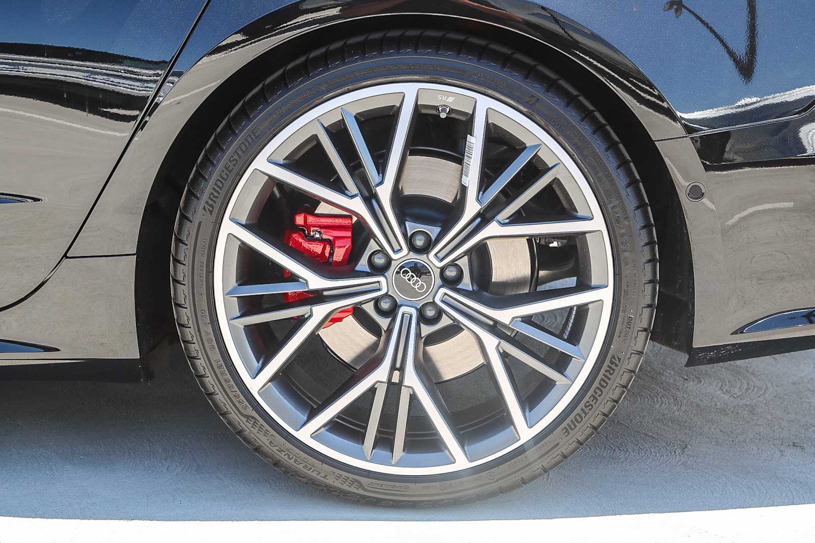 Thumbnail: 2025 Audi S7 - 10