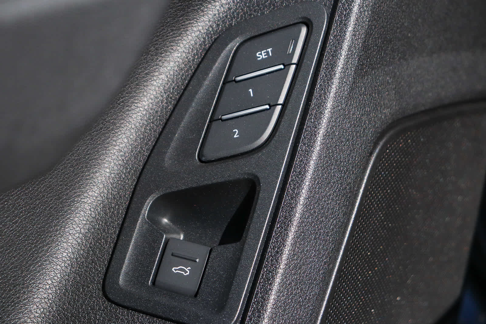 Thumbnail: 2025 Audi Q3 - 29