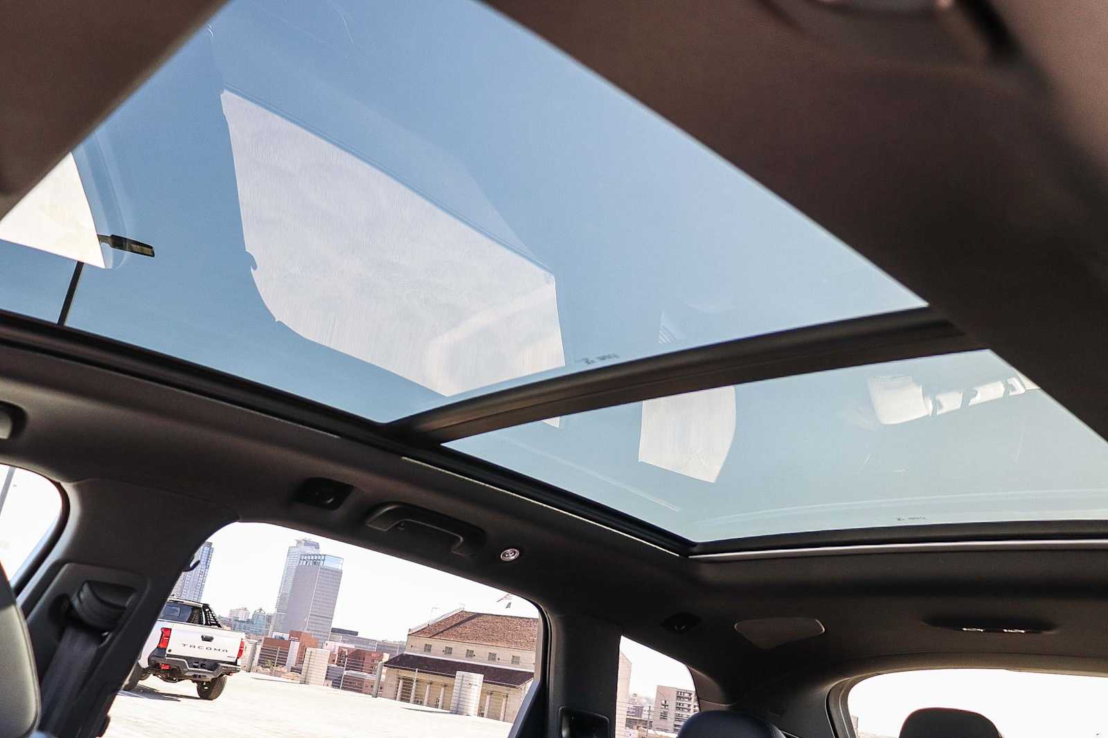 Thumbnail: 2025 Audi Q7 - 37